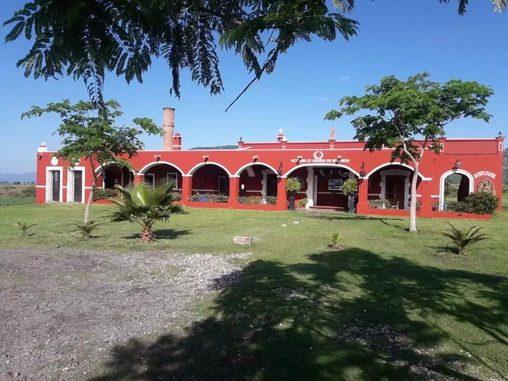 Property Building in Hacienda Santa Clara Morelos