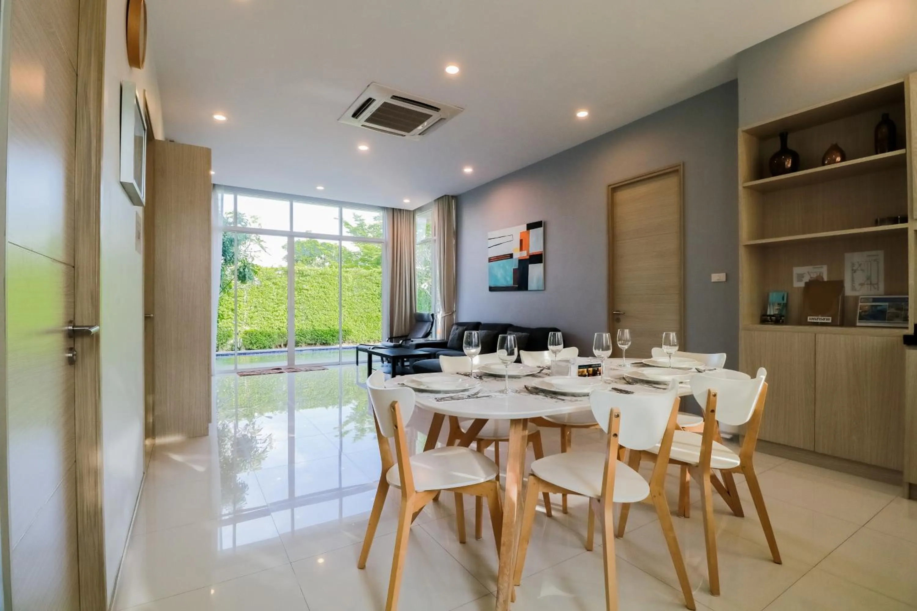 Kitchen or kitchenette in Chaum Haus Pool Villas