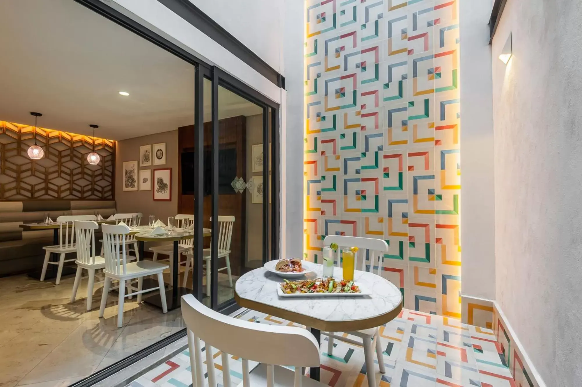 Restaurant/places to eat in FCH Hotel Providencia Restaurant/places to eat in FCH Hotel Providencia