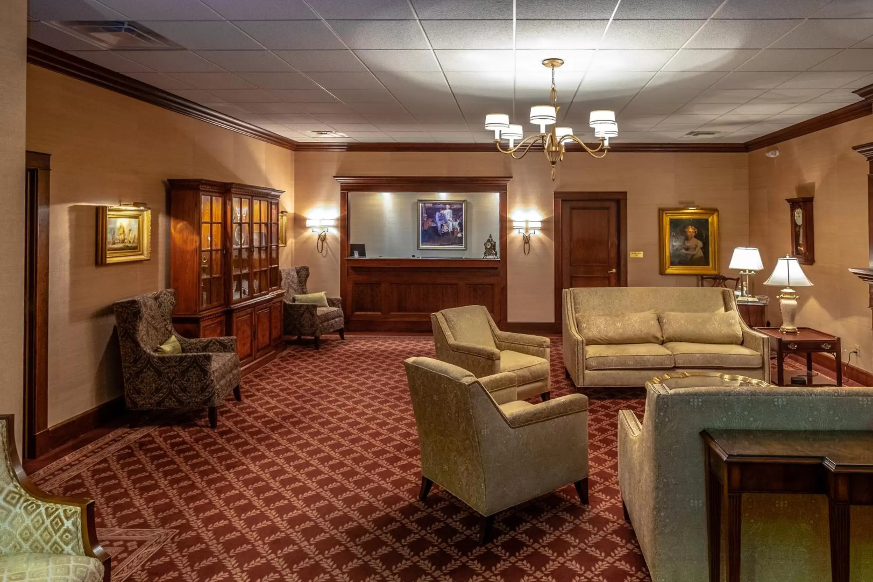 Seating Area in Bell Tower Hotel