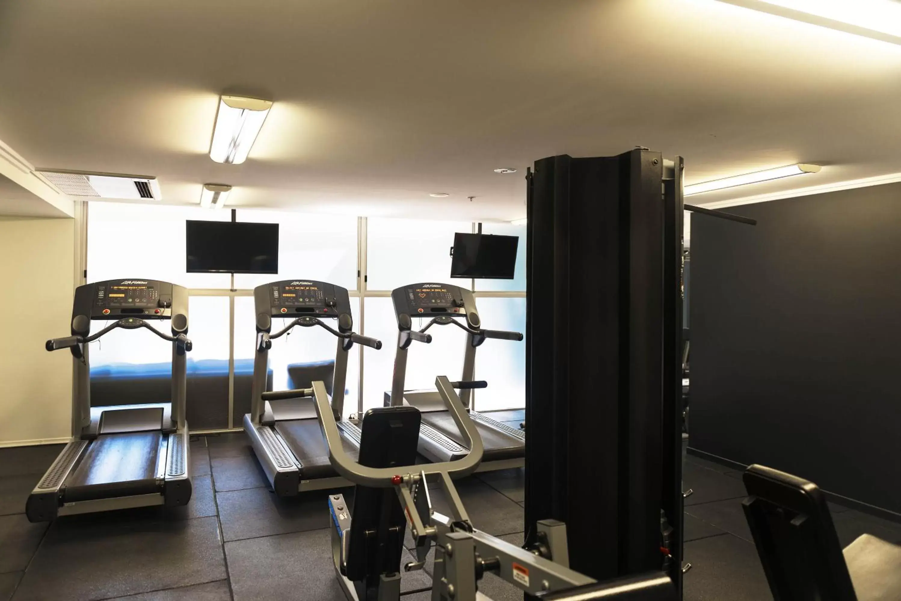 Fitness centre/facilities, Fitness Center/Facilities in Mantra on Mary