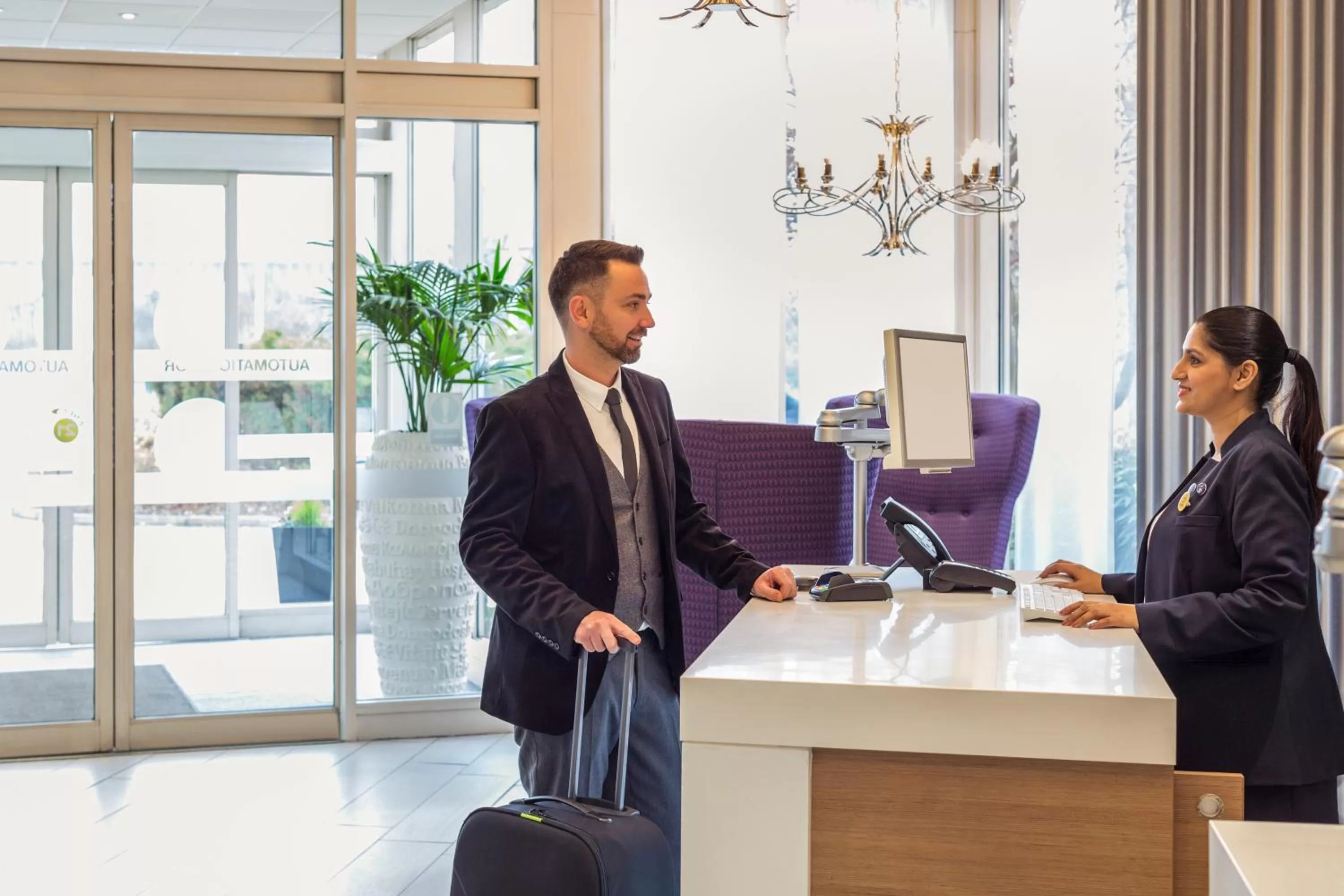 Lobby or reception in Novotel Coventry