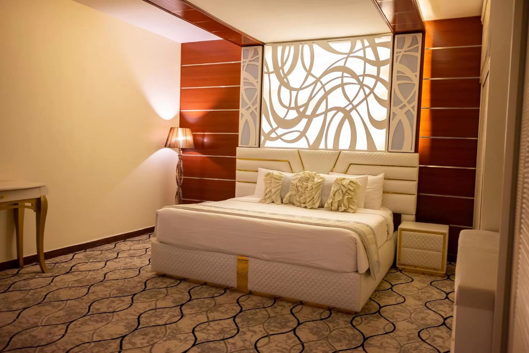 Bed in Meral Crown Hotel
