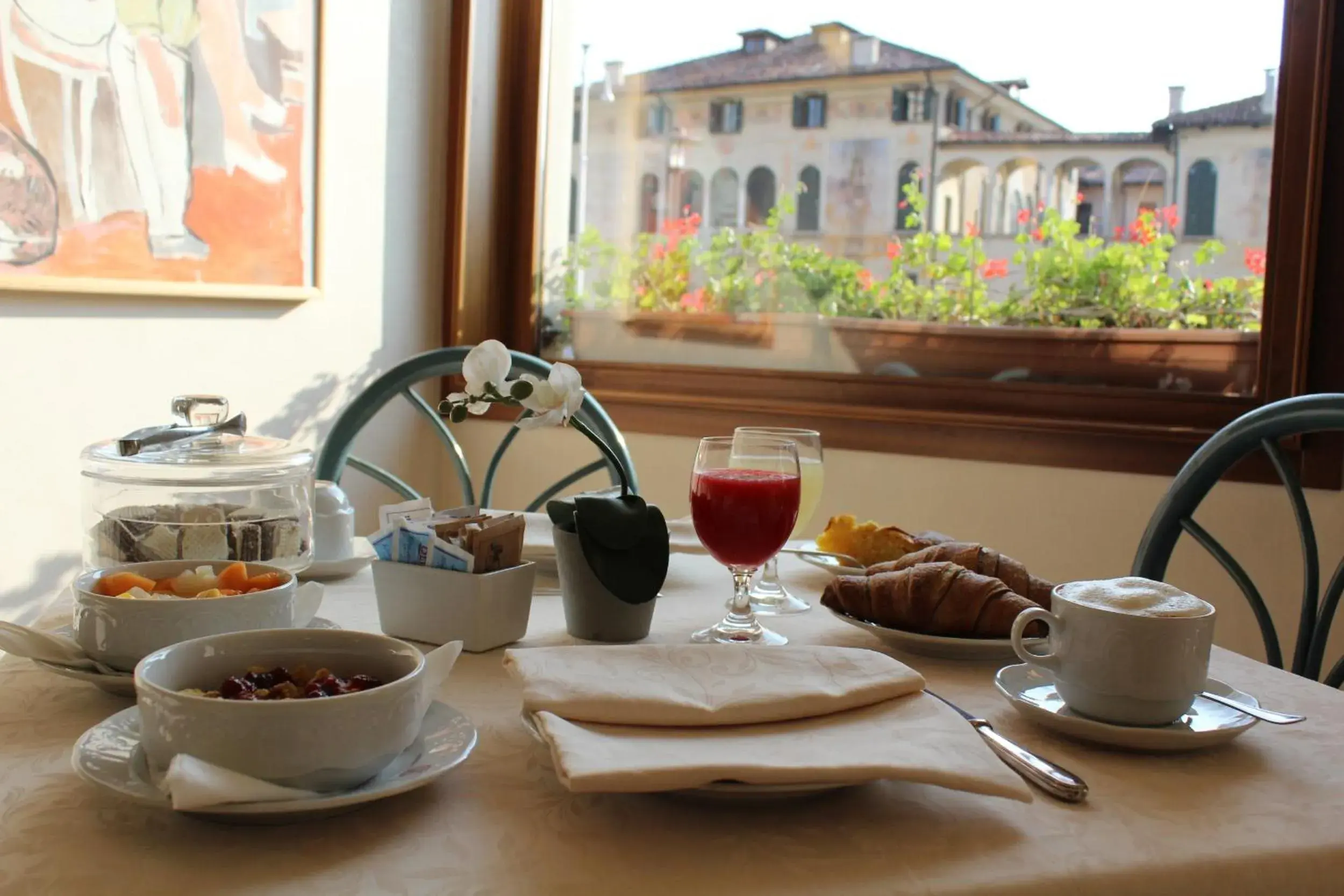 Buffet breakfast in Hotel Alla Torre