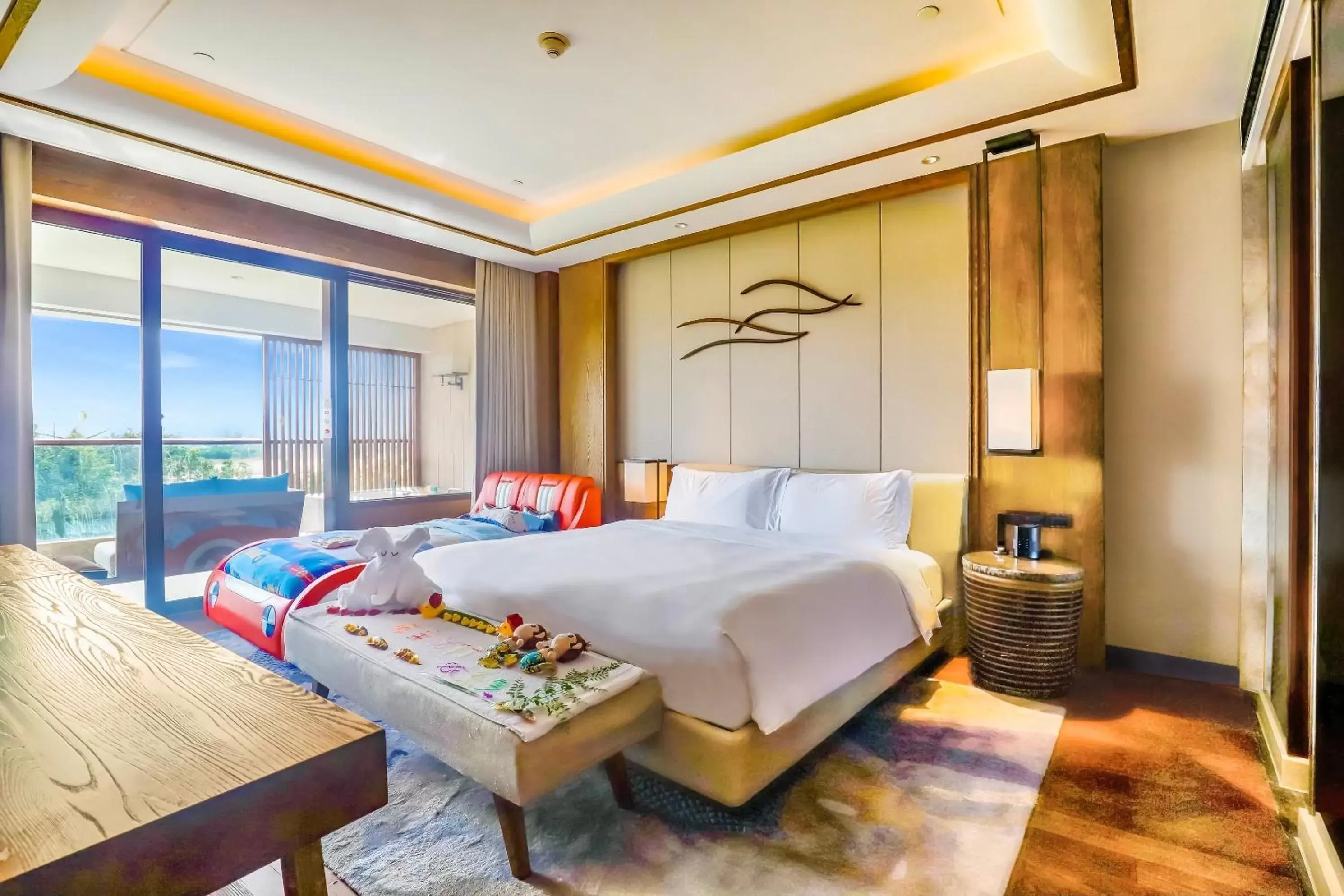 Photo of the whole room, Bed in InterContinental Sanya Haitang Bay Resort, an IHG Hotel