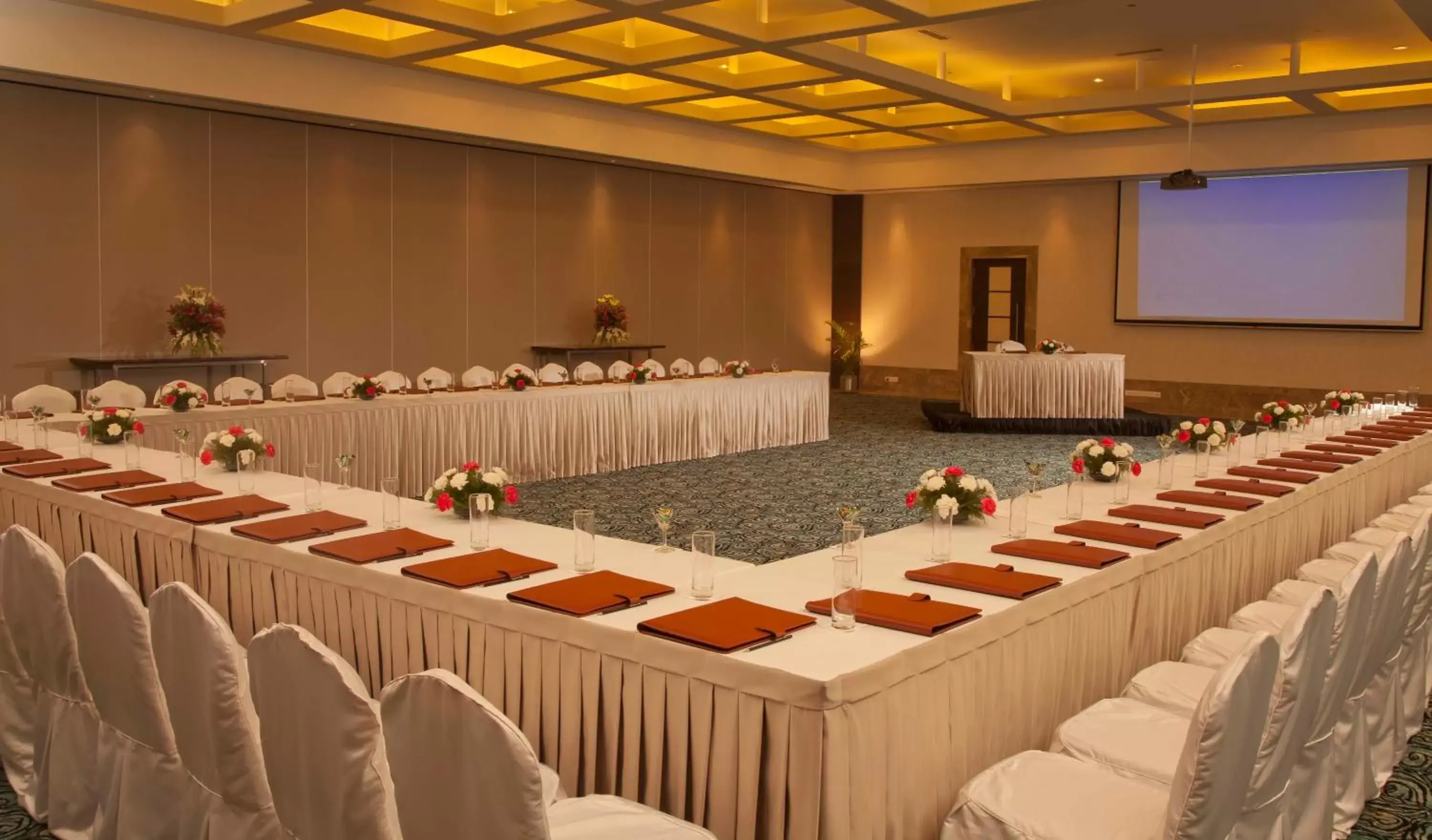 Business facilities in Radisson Blu Hotel Ranchi