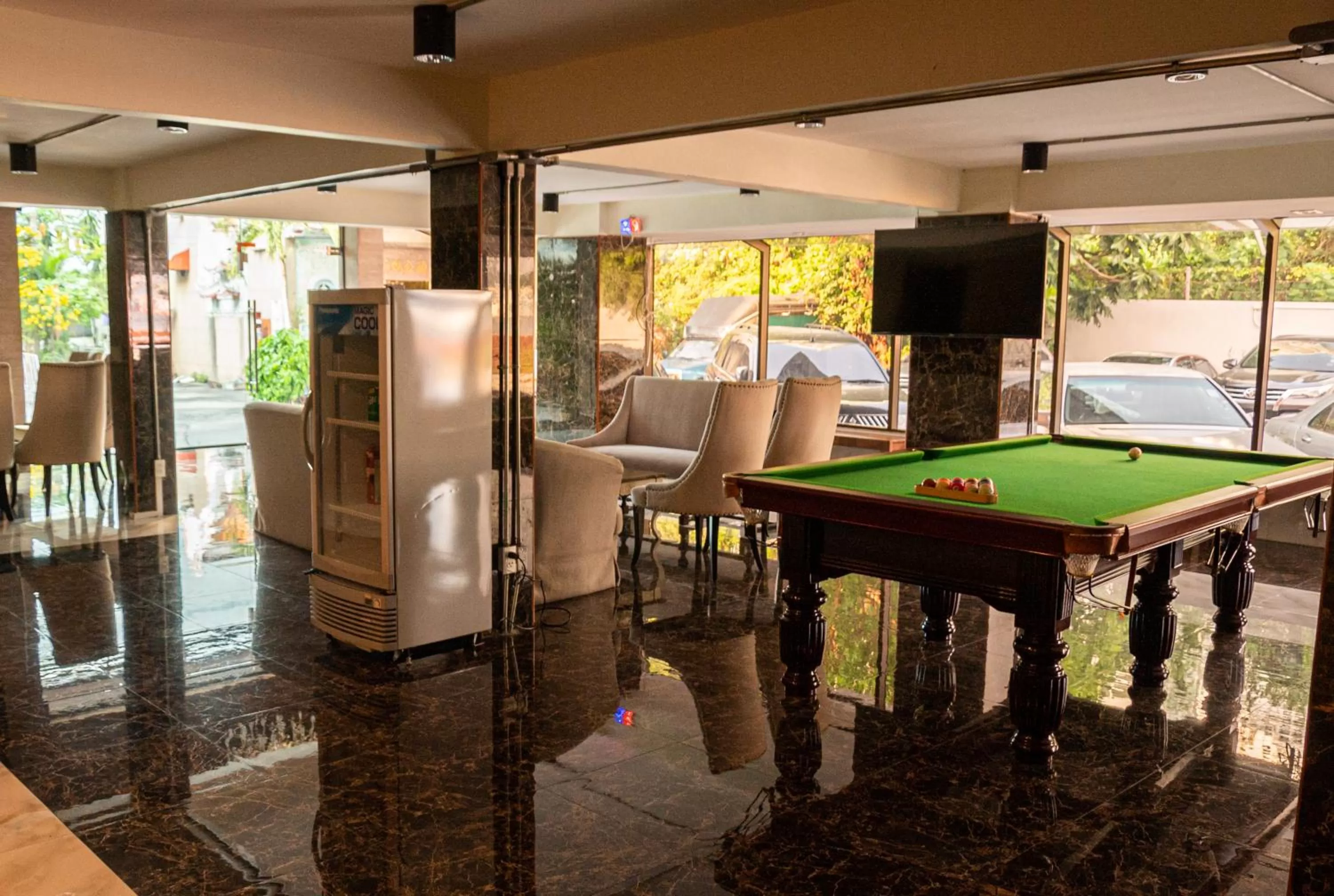 Billiard in Anandpura Riverside Hotel