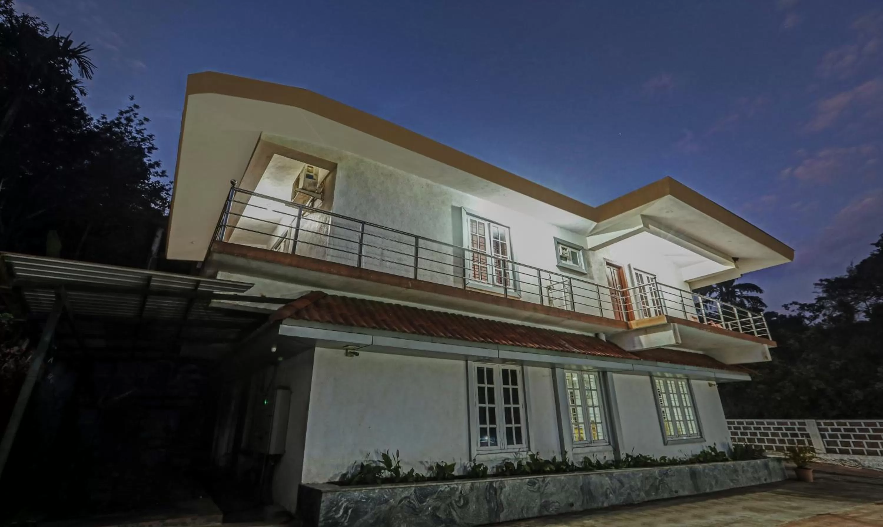 Property Building in Treebo Trend Yajna Comforts