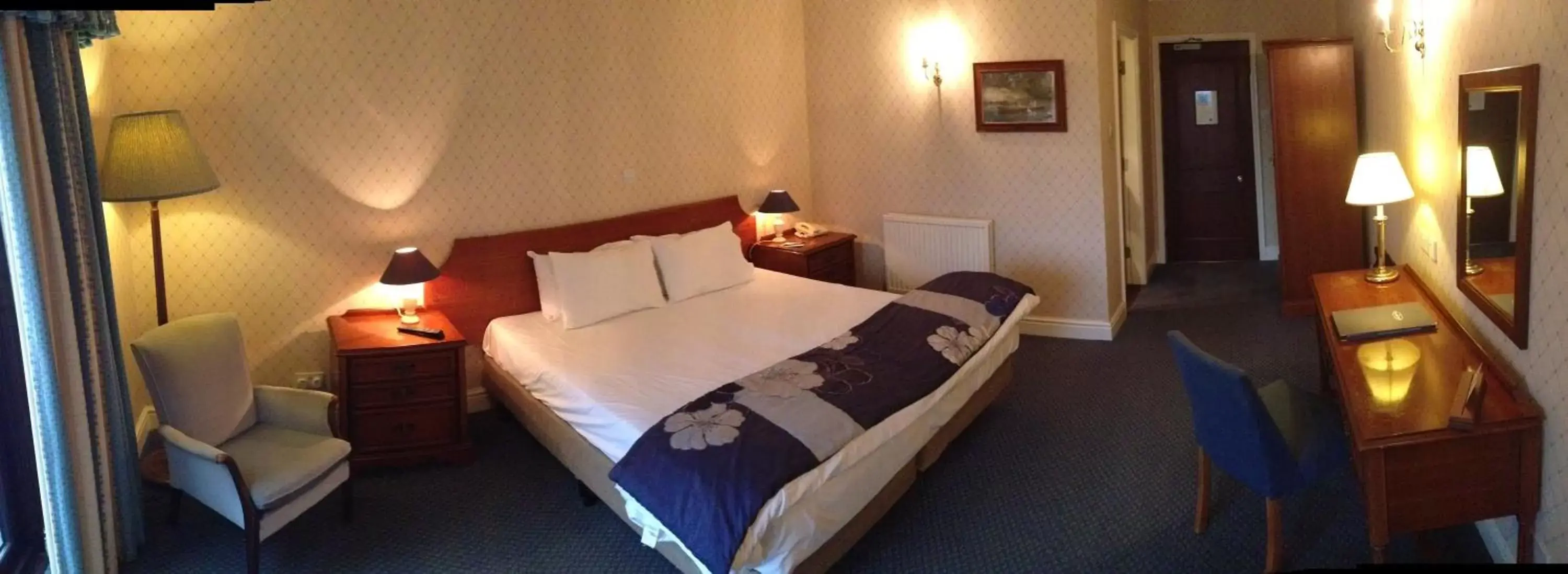 Bed in Cricklade House Hotel, Sure Hotel Collection by Best Western