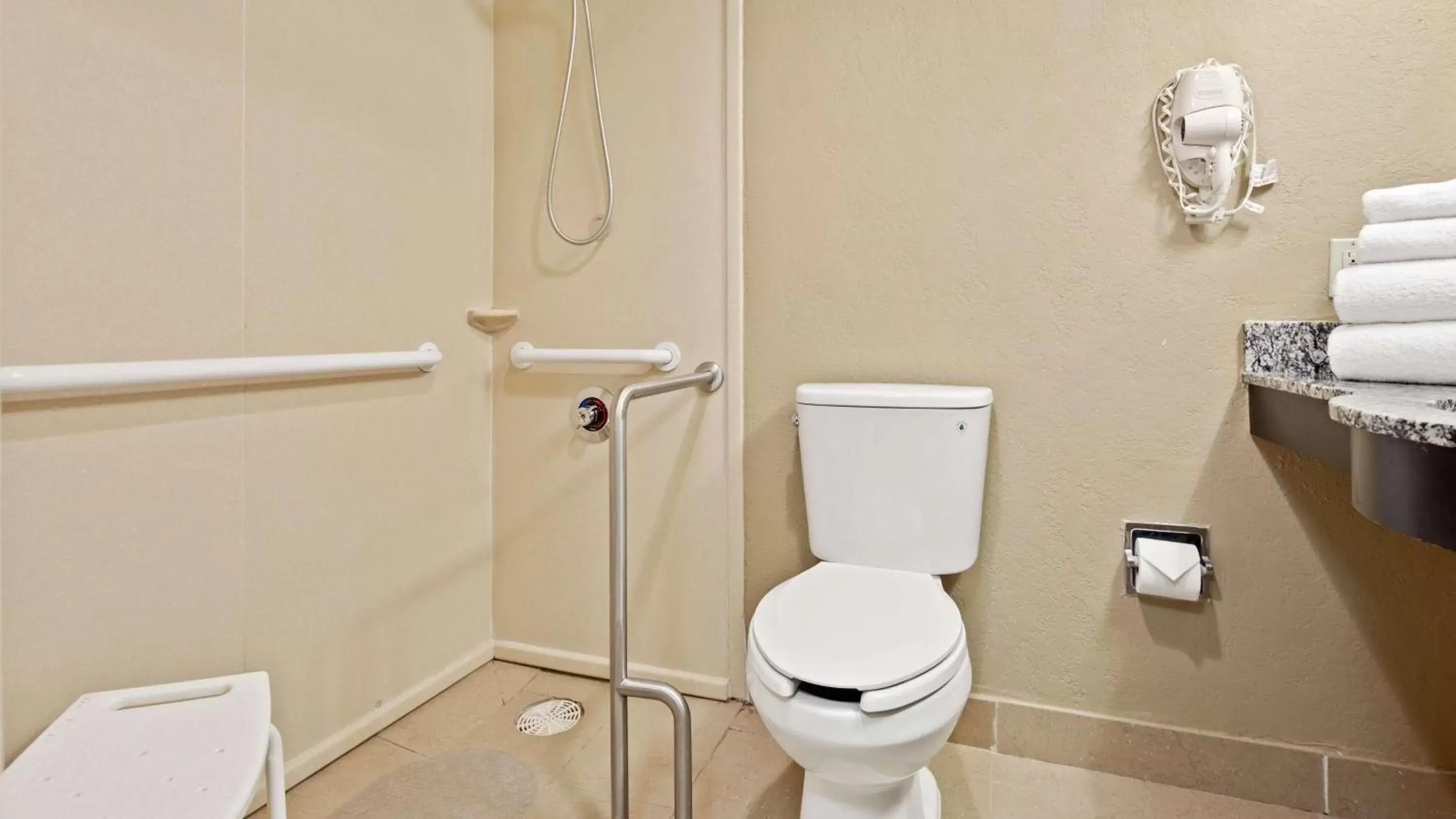 Bathroom in Best Western Palm Beach Lakes