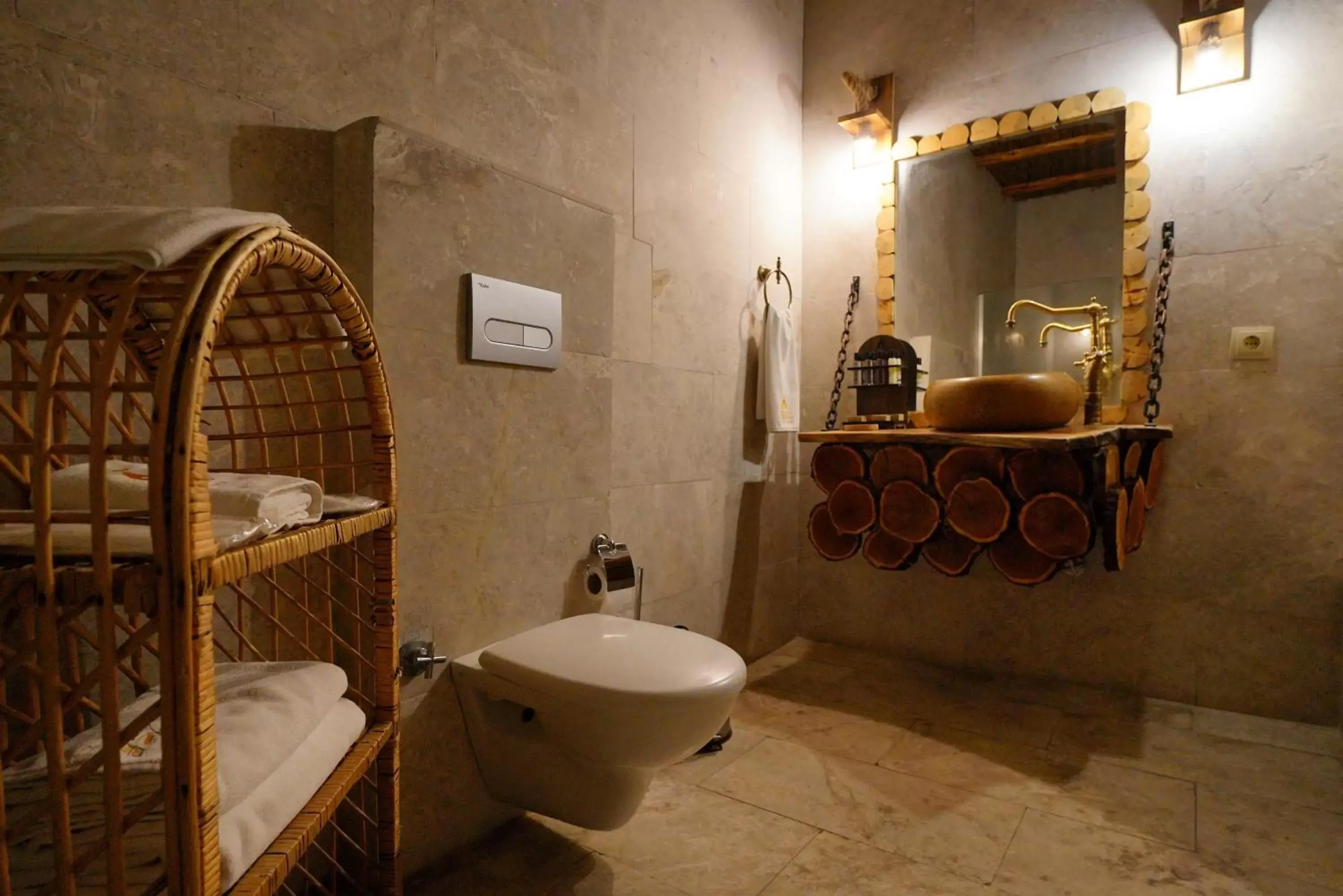 Bathroom in Cappadocia Nar Cave House & Hot Swimming Pool
