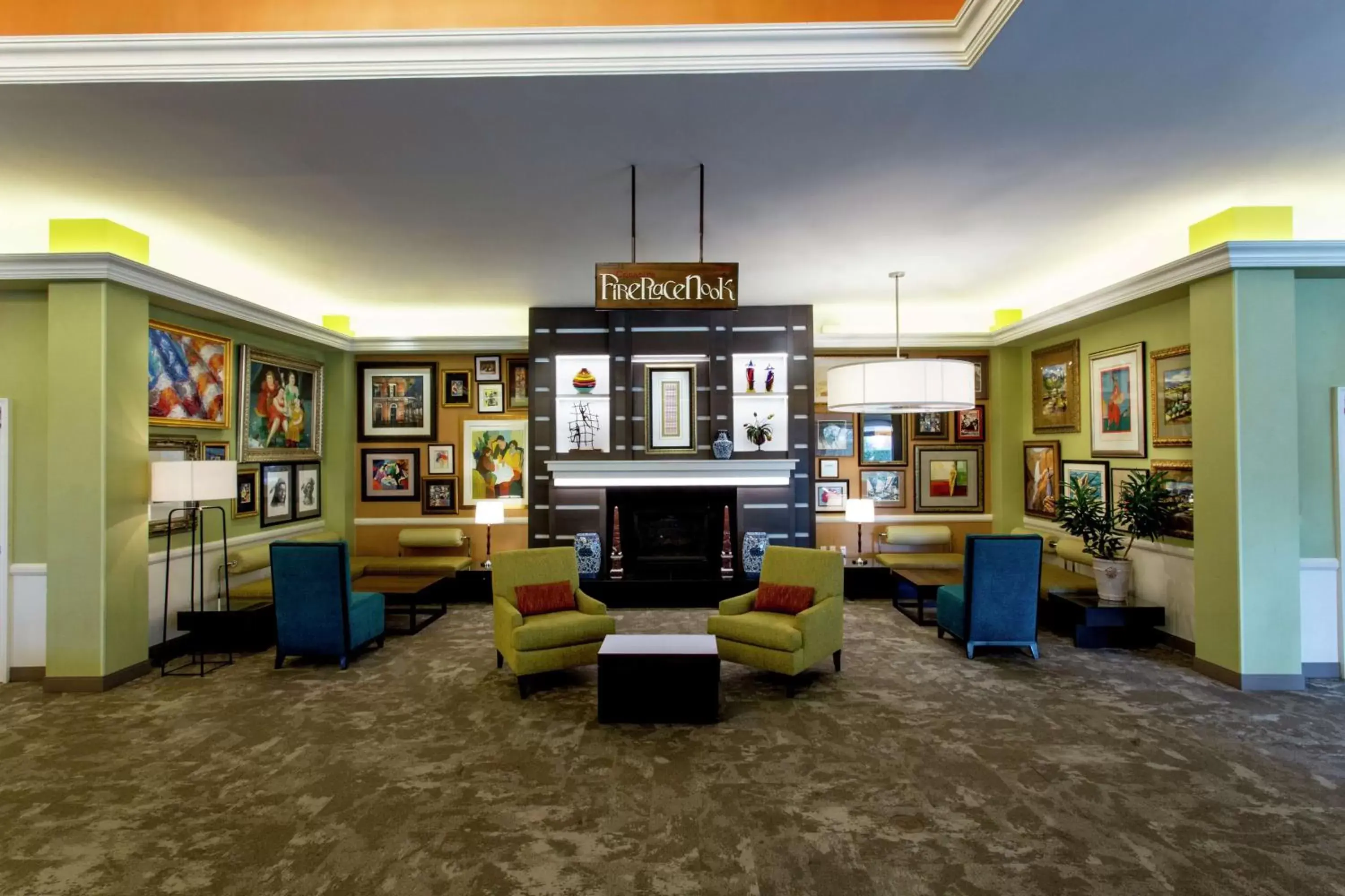 Lobby or reception in Hilton Garden Inn New York/Staten Island