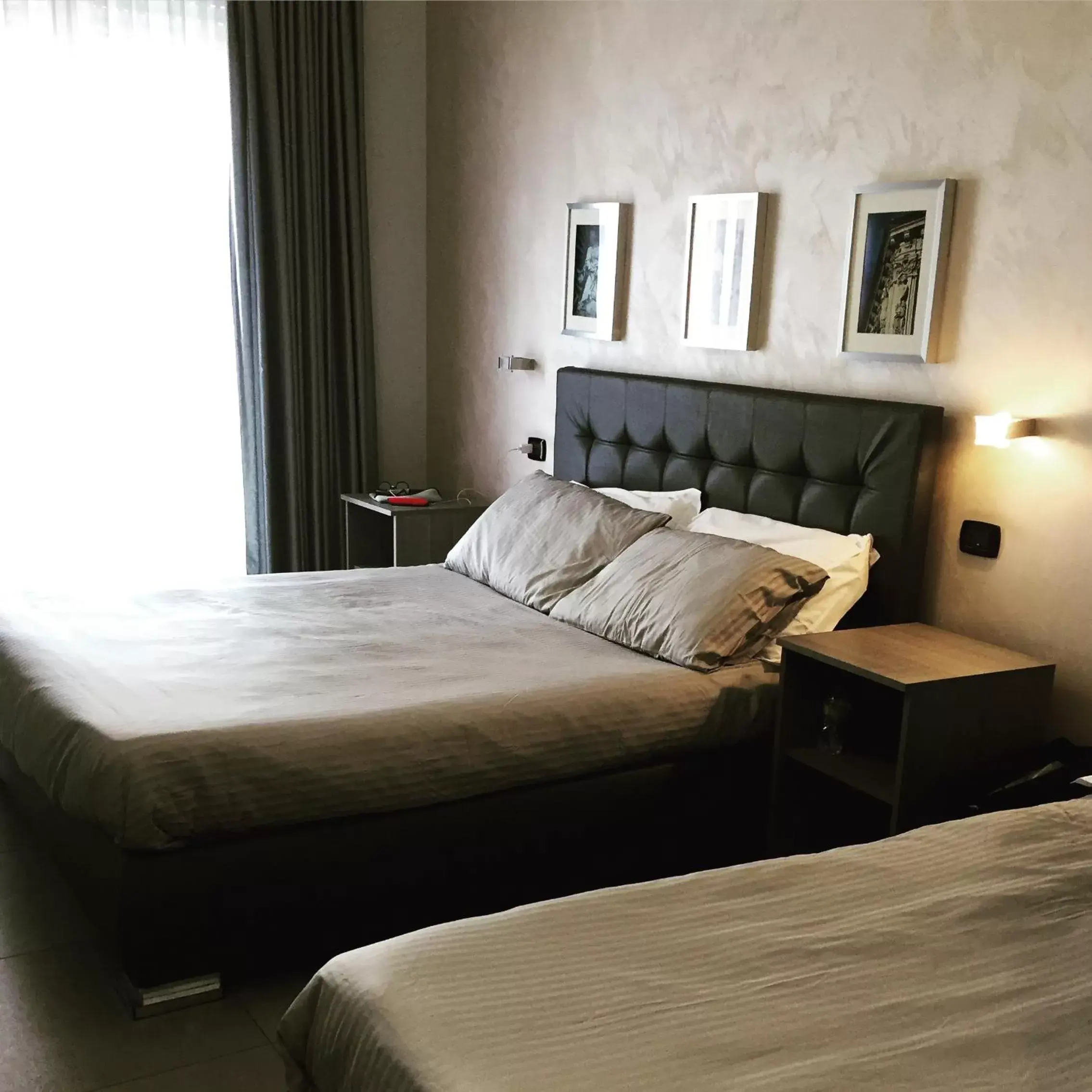 Photo of the whole room, Bed in La Dimora