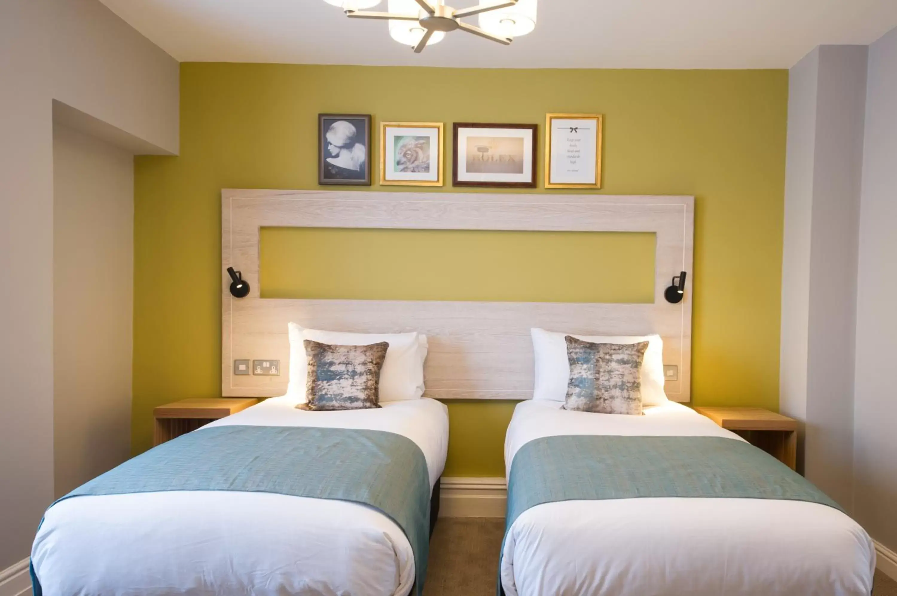 Standard Twin Room in The Calverley Arms by Innkeeper's Collection Standard Twin Room in The Calverley Arms by Innkeeper's Collection