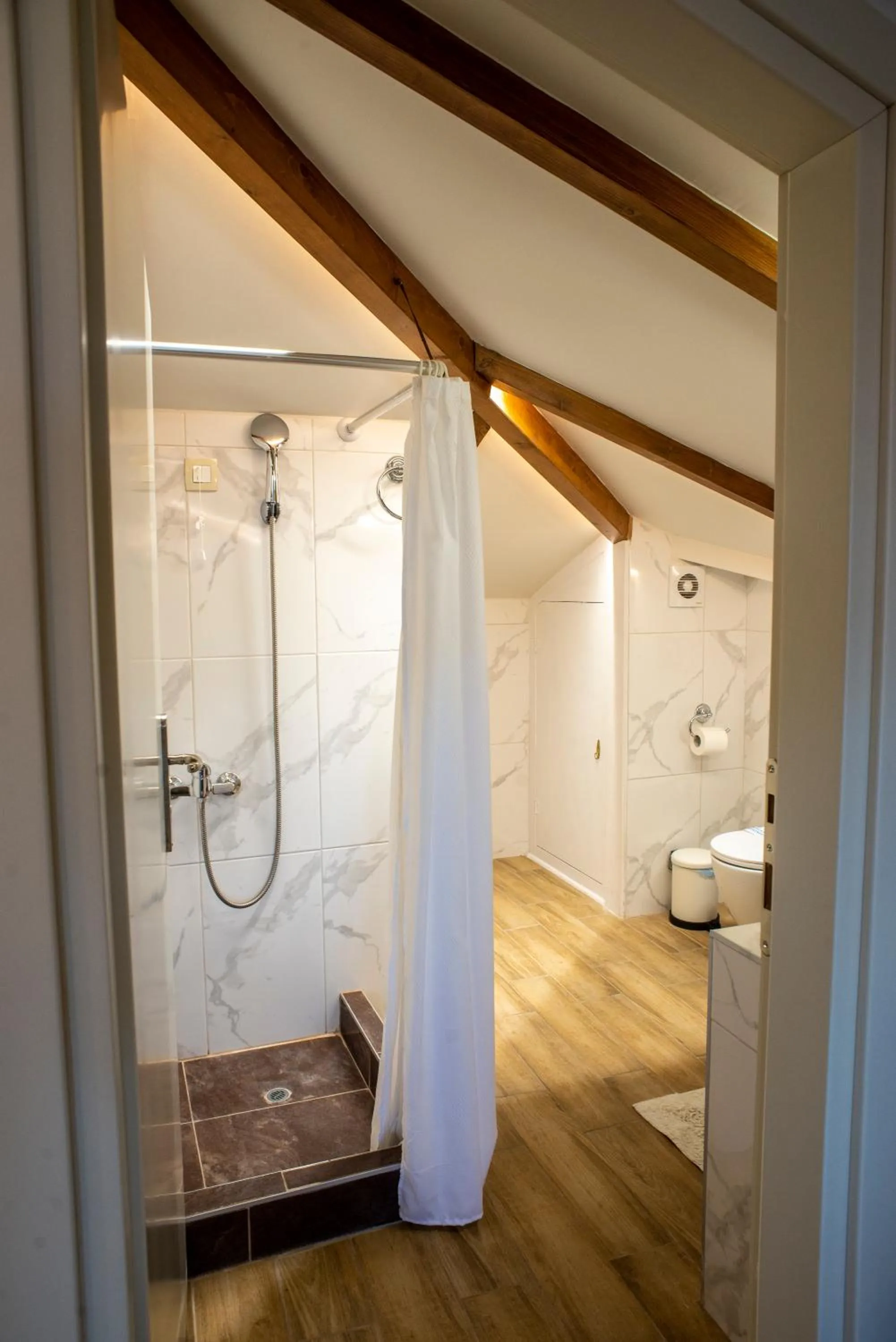 Bathroom in Hotel Rodovoli