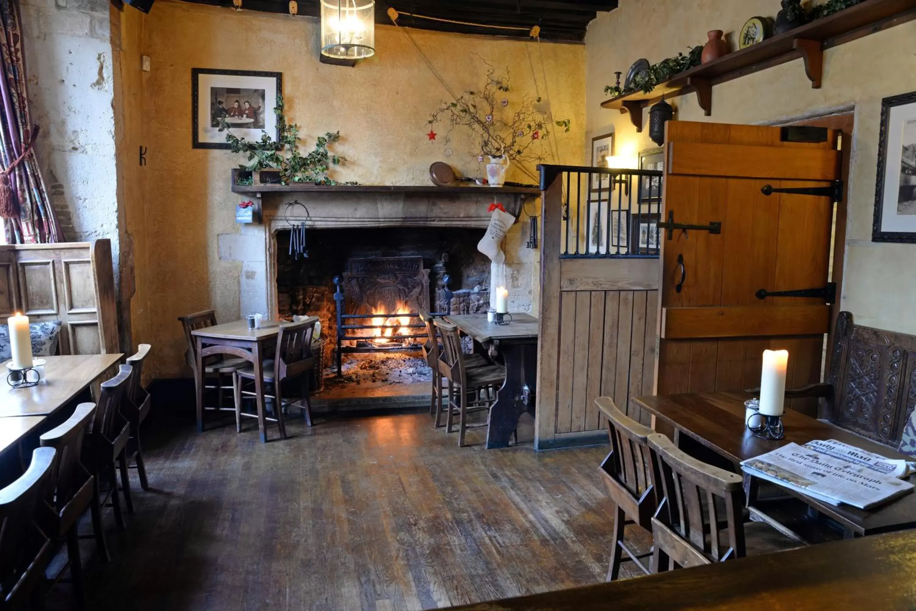 Lounge or bar in The George Inn & Plaine