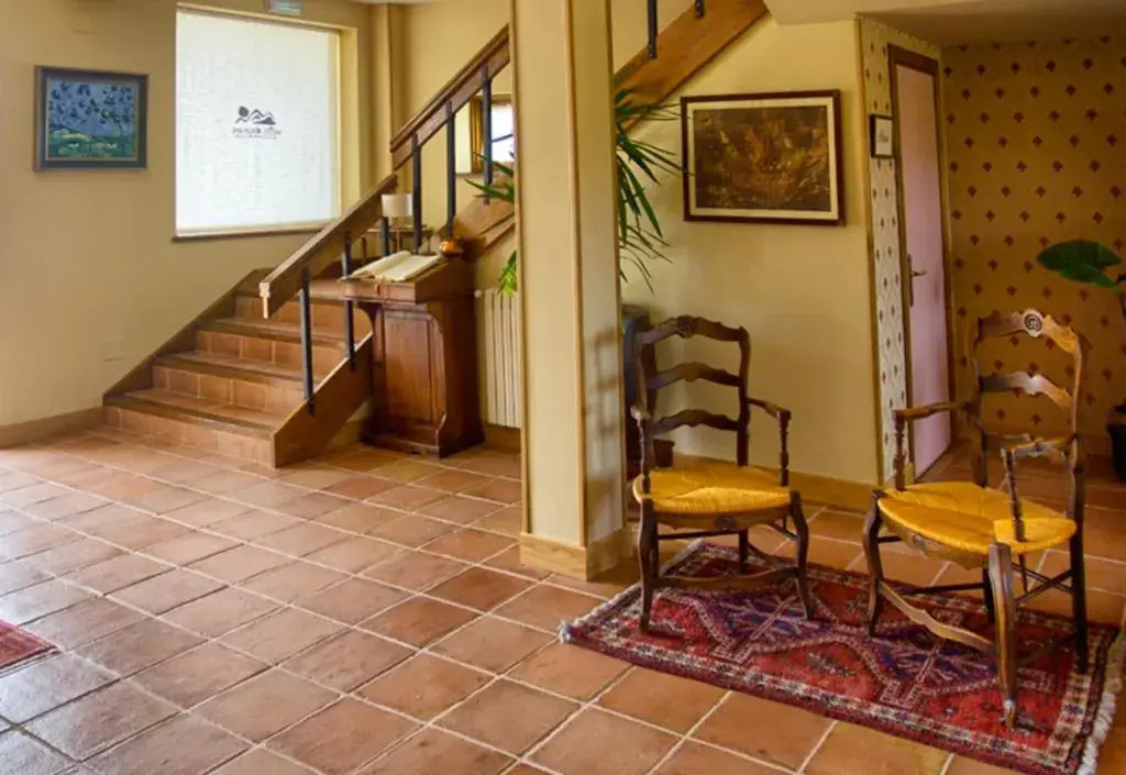 Lobby or reception, Seating Area in Hotel Colonial de Santillana