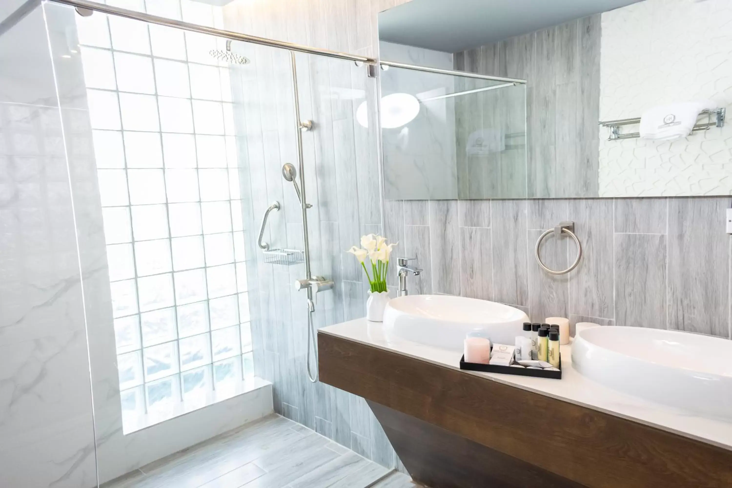 Bathroom in KH HOTEL BOUTIQUE