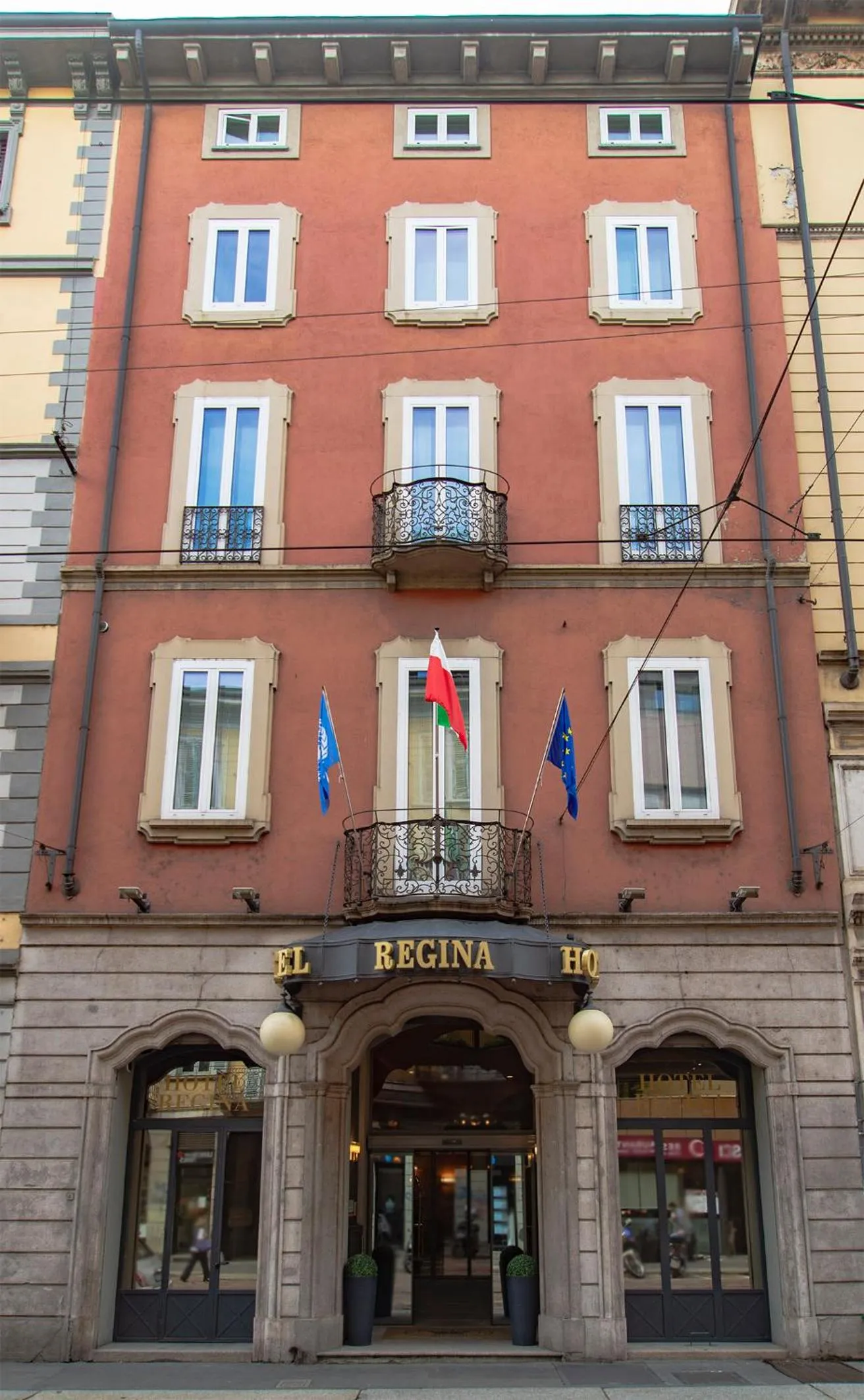 Facade/entrance in Hotel Regina
