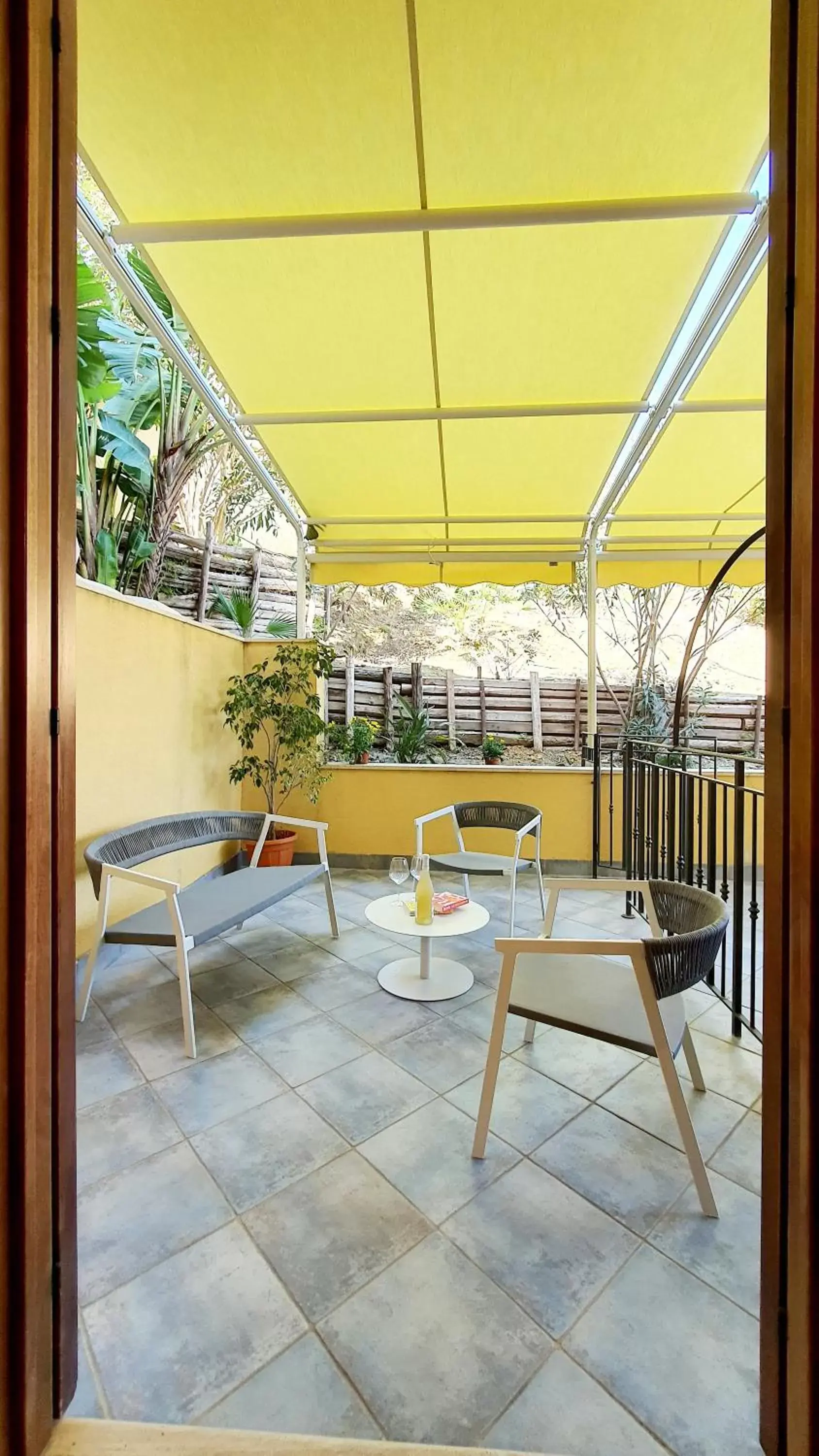 Patio in Hotel Cala Marina