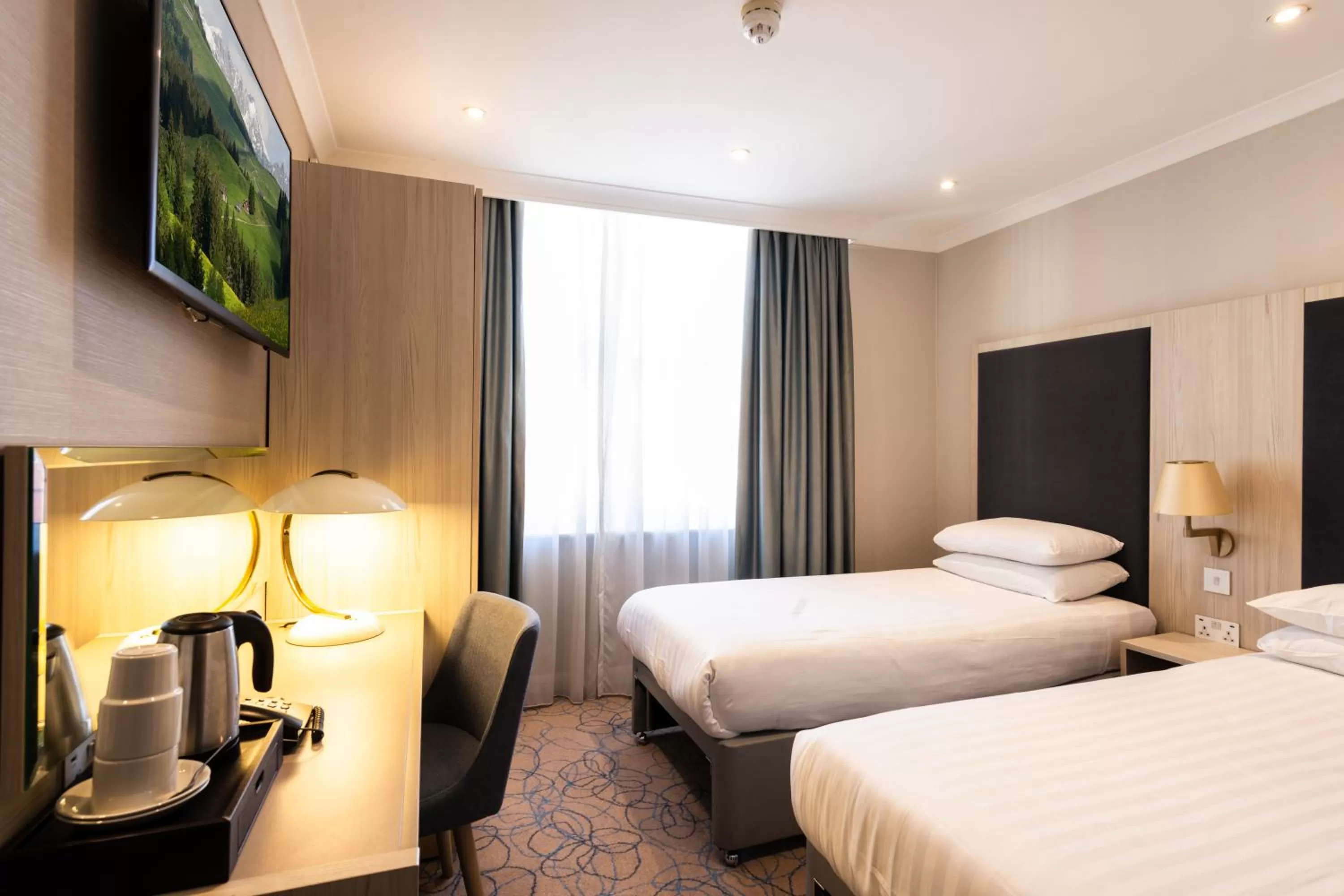 Bed in Blandford Hotel