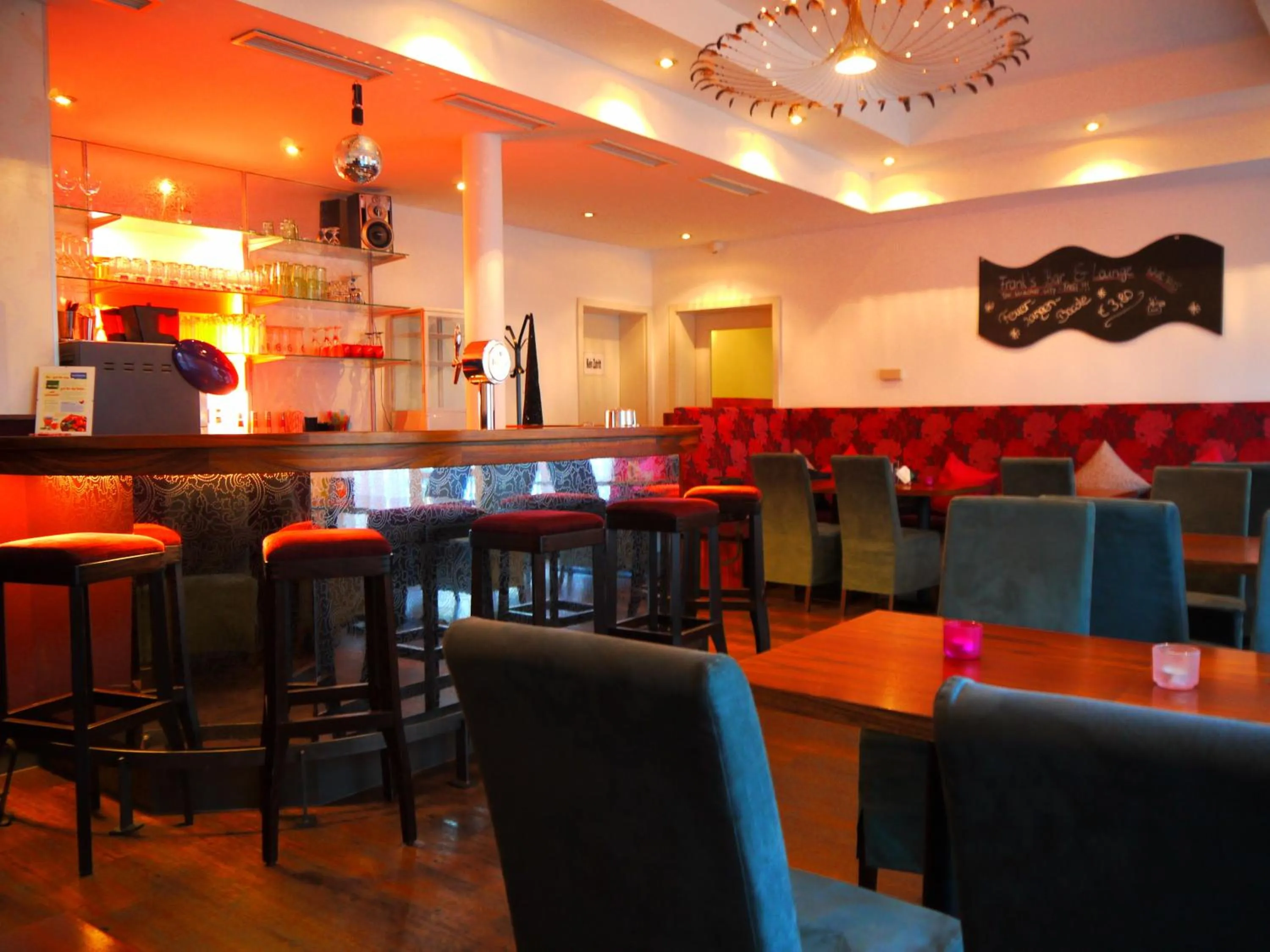 Lounge or bar in Flair Hotel Vier Jahreszeiten