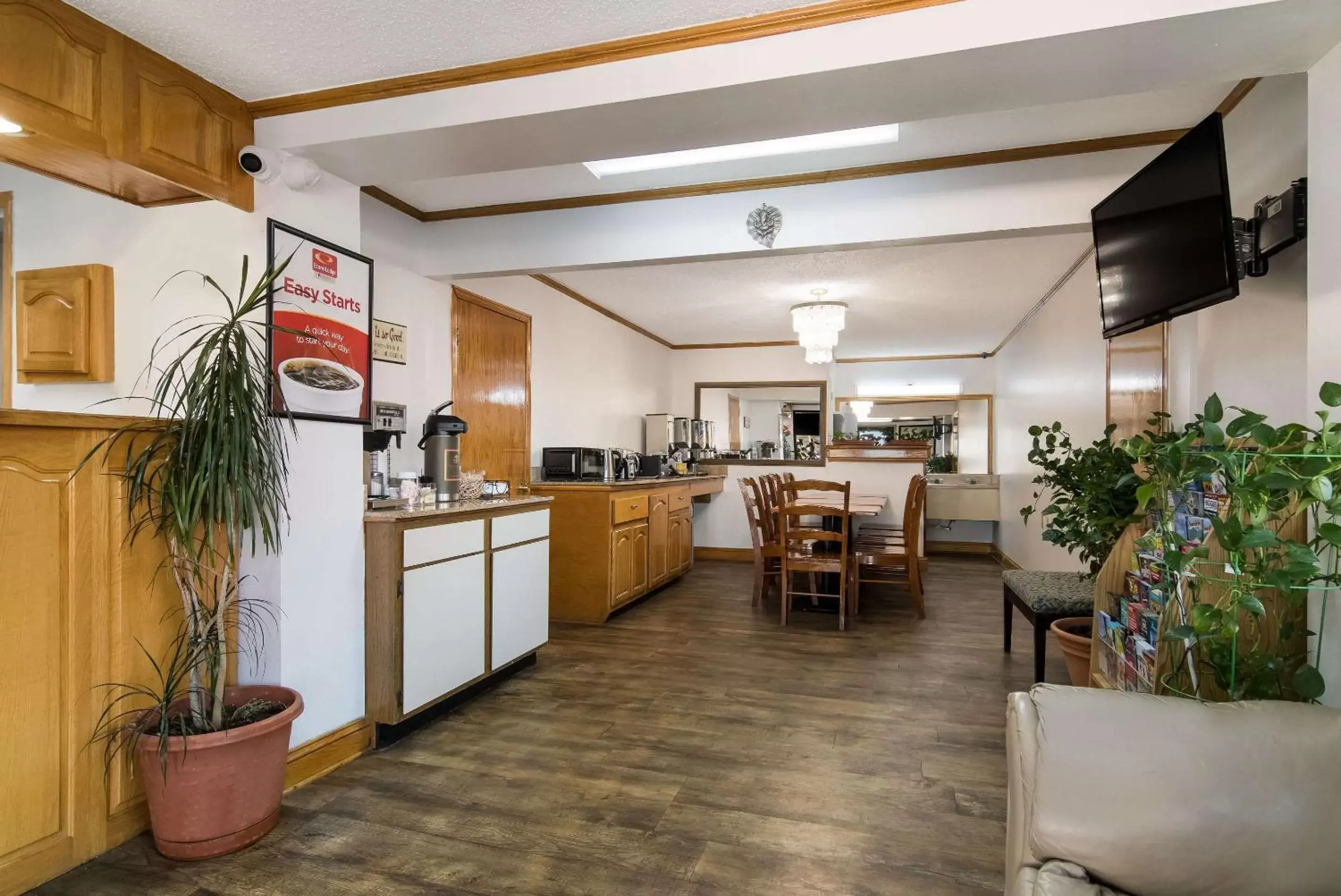 Lobby or reception in Econo Lodge Calhoun North Damascus