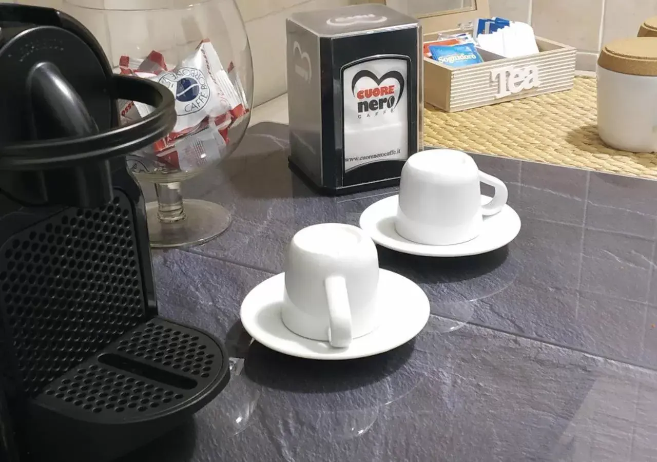 Coffee/Tea Facilities in Bed Napoli