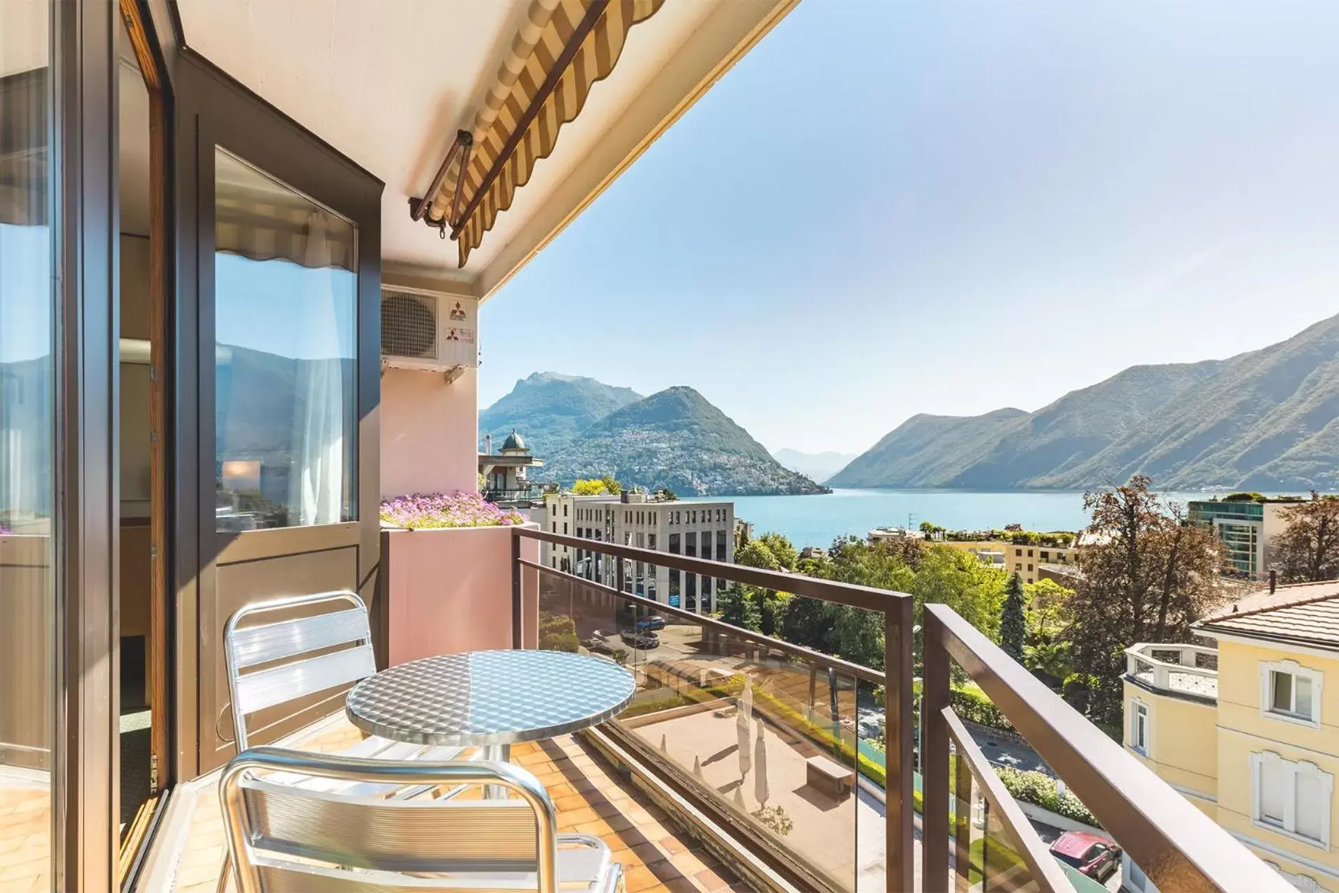 Balcony/Terrace in Hotel Delfino Lugano