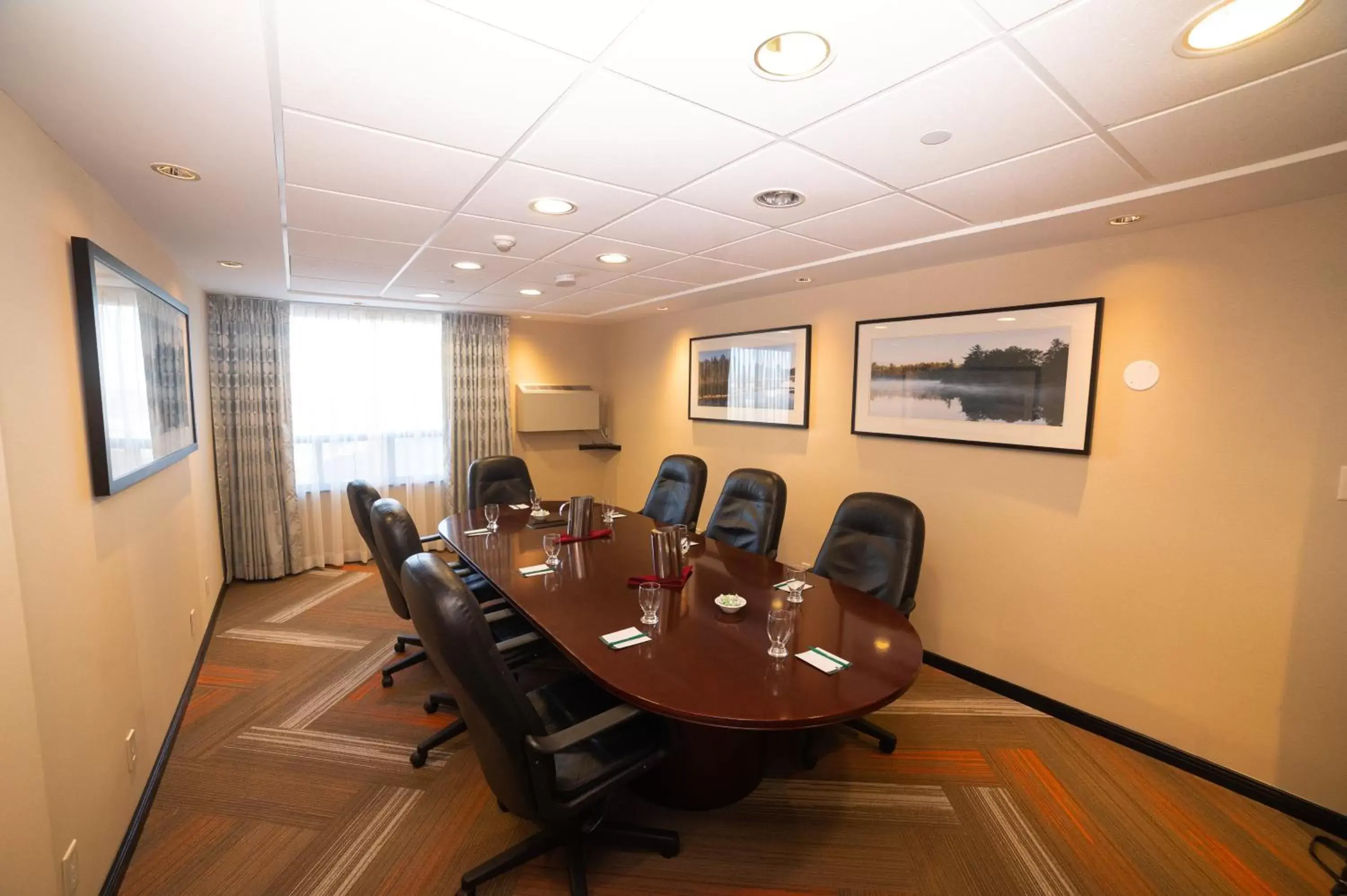 Meeting/conference room in Quality Hotel Burlington