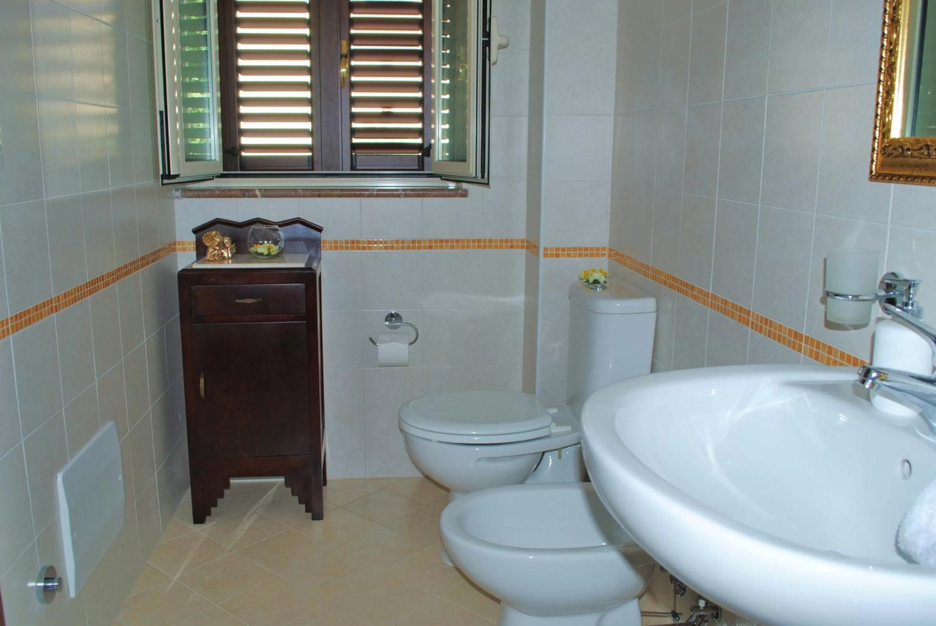 Bathroom in B&B MareAgrò