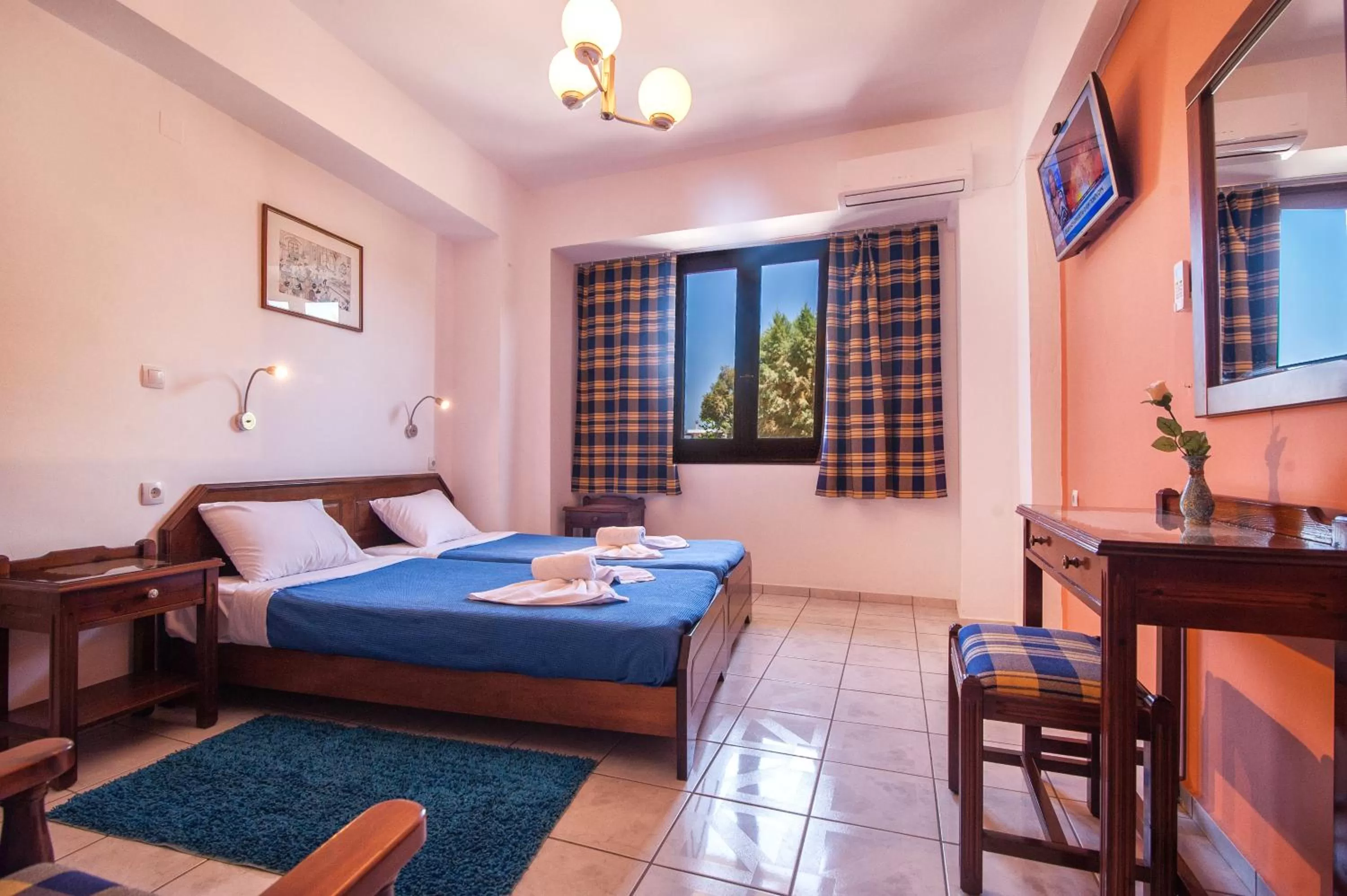 Photo of the whole room, Bed in Poco Loco Bed & Breakfast