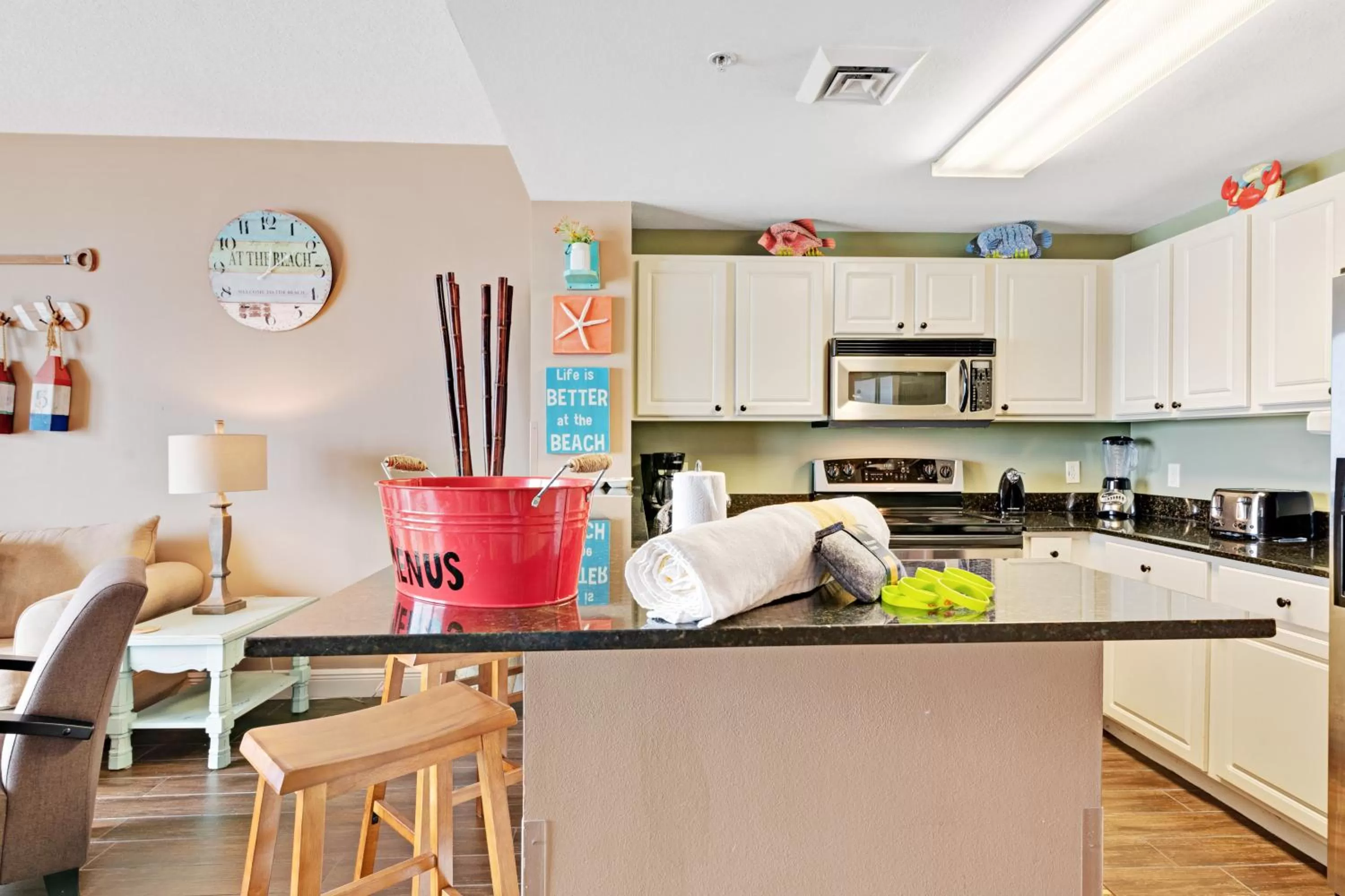 Kitchen/Kitchenette in Calypso Resort