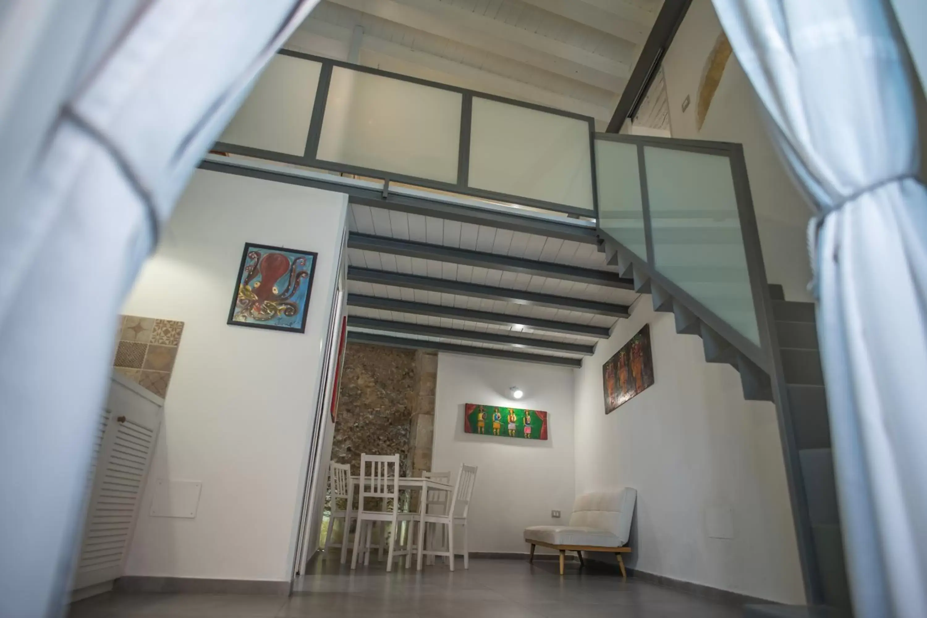 Two-Bedroom Apartment - Split Level (Ground Floor) in Aretusa Vacanze B&B Two-Bedroom Apartment - Split Level (Ground Floor) in Aretusa Vacanze B&B