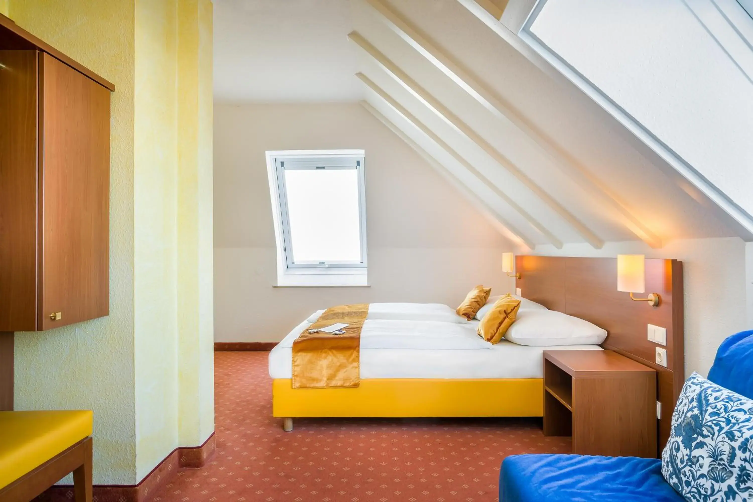 Photo of the whole room, Bed in Novum Hotel Rega Stuttgart