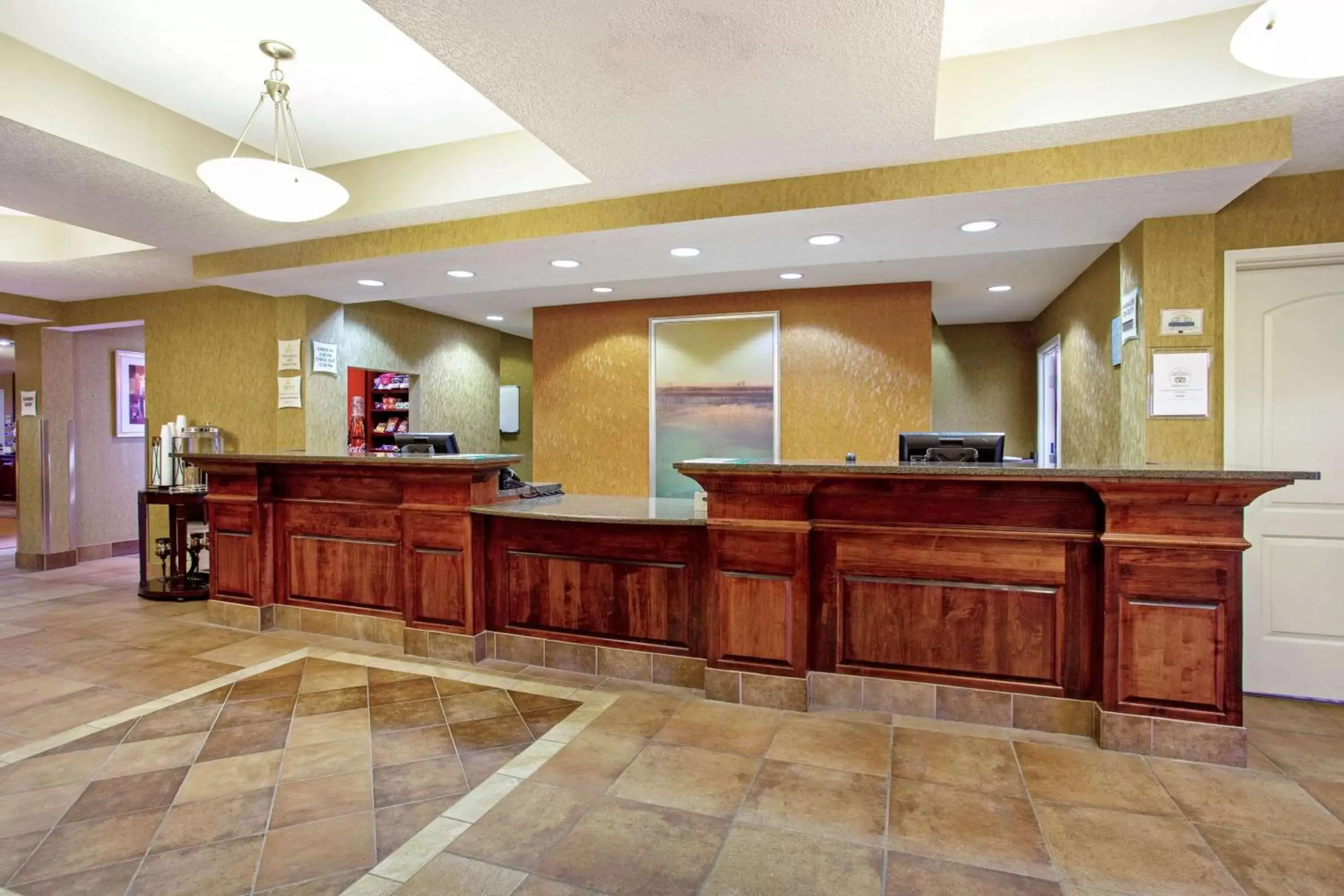 Lobby or reception, Lobby/Reception in La Quinta by Wyndham Bismarck