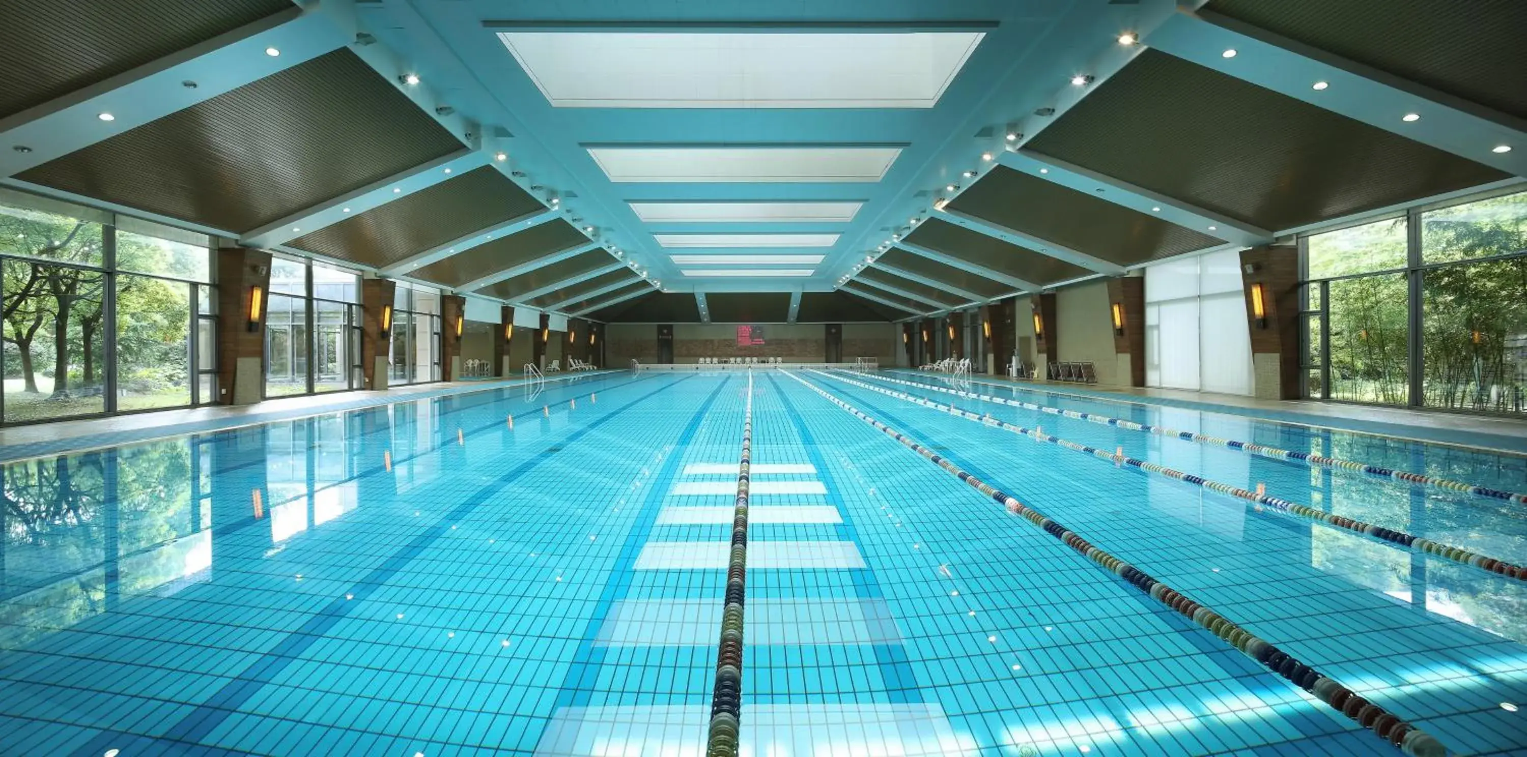 Swimming Pool in Shanghai Dongjiao State Guest Hotel