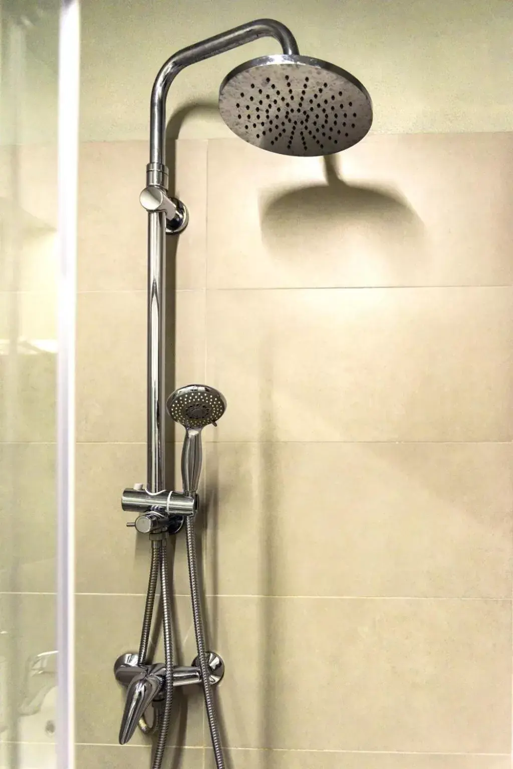 Shower, Bathroom in Residence Diaz