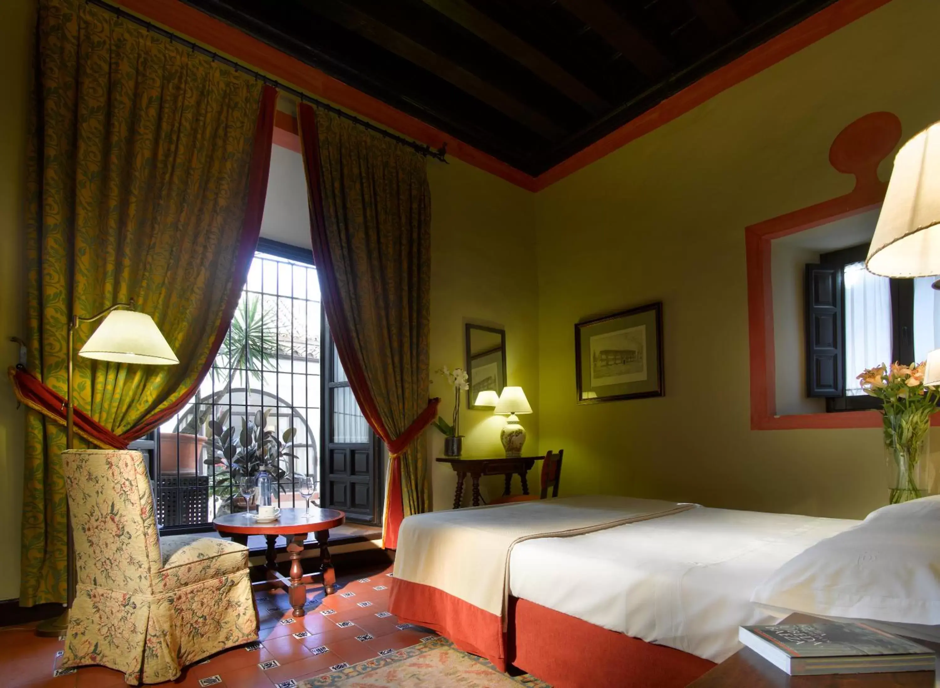 View (from property/room), Bed in Parador de Ubeda View (from property/room), Bed in Parador de Ubeda