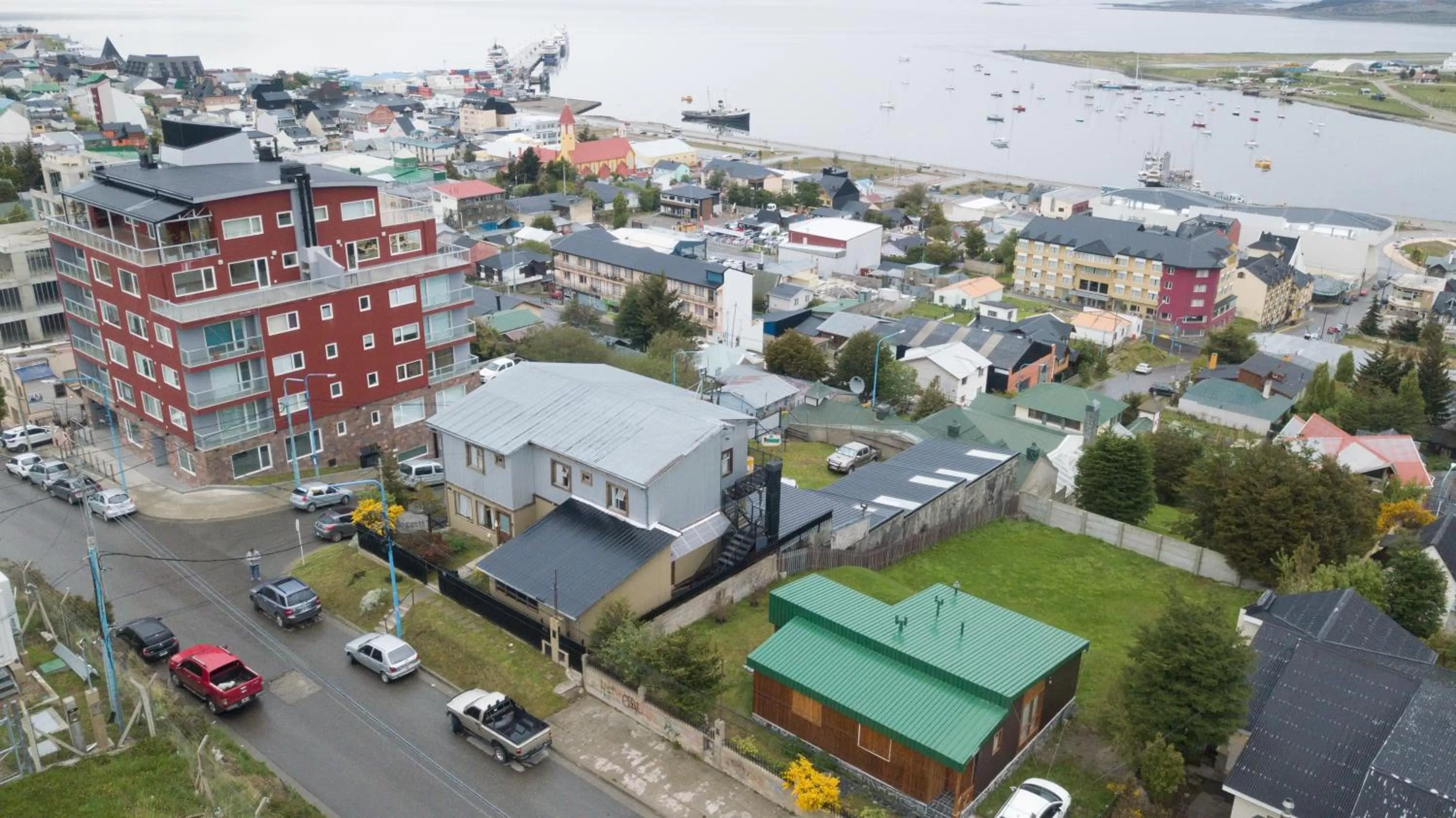 Nearby landmark in Hosteria Sloggett