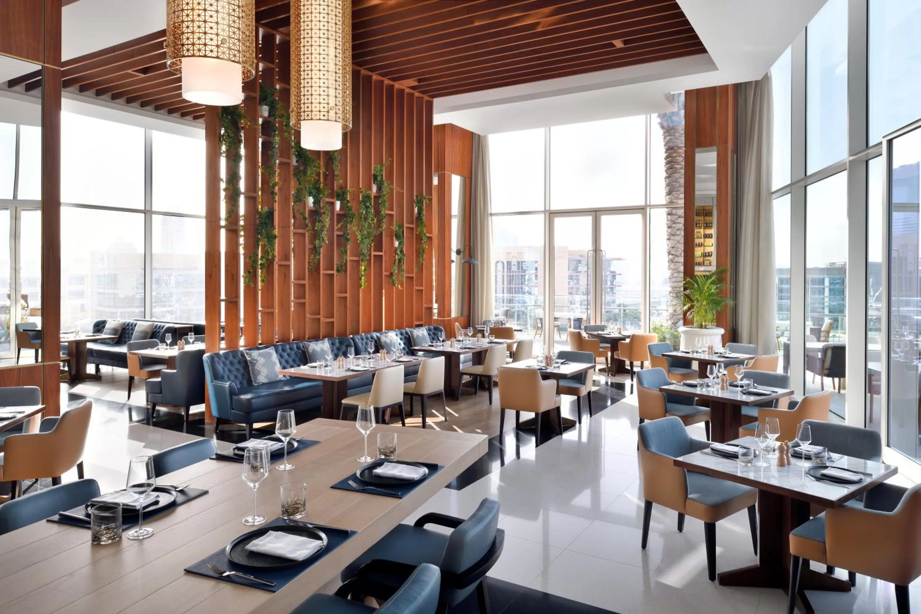 Restaurant/places to eat in Grand Plaza Mövenpick Media City