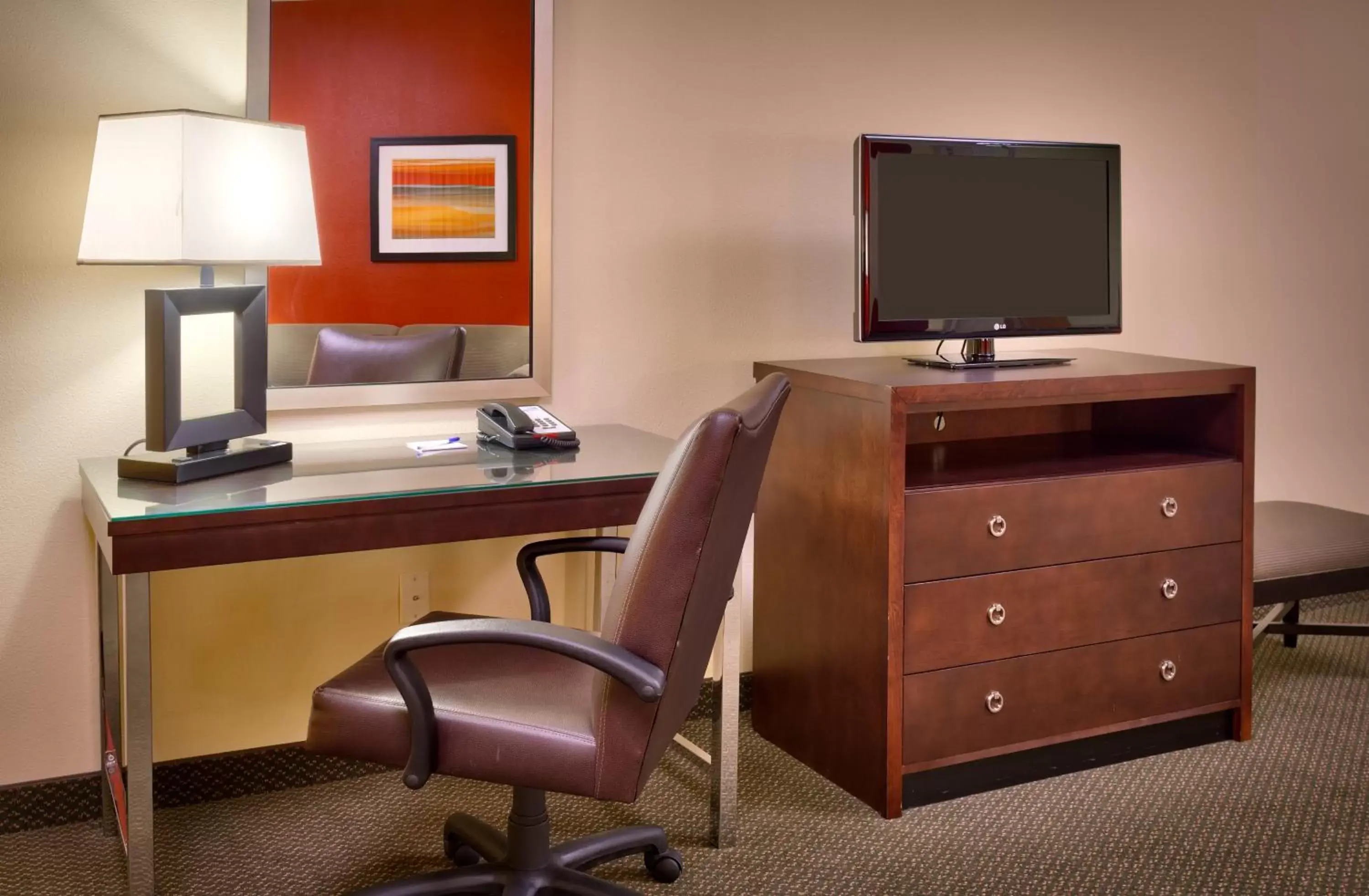 TV and multimedia, TV/Entertainment Center in Holiday Inn Express & Suites Mesquite Nevada, an IHG Hotel