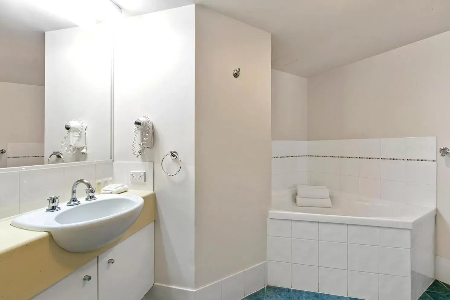 Shower, Bathroom in Caribbean Resort