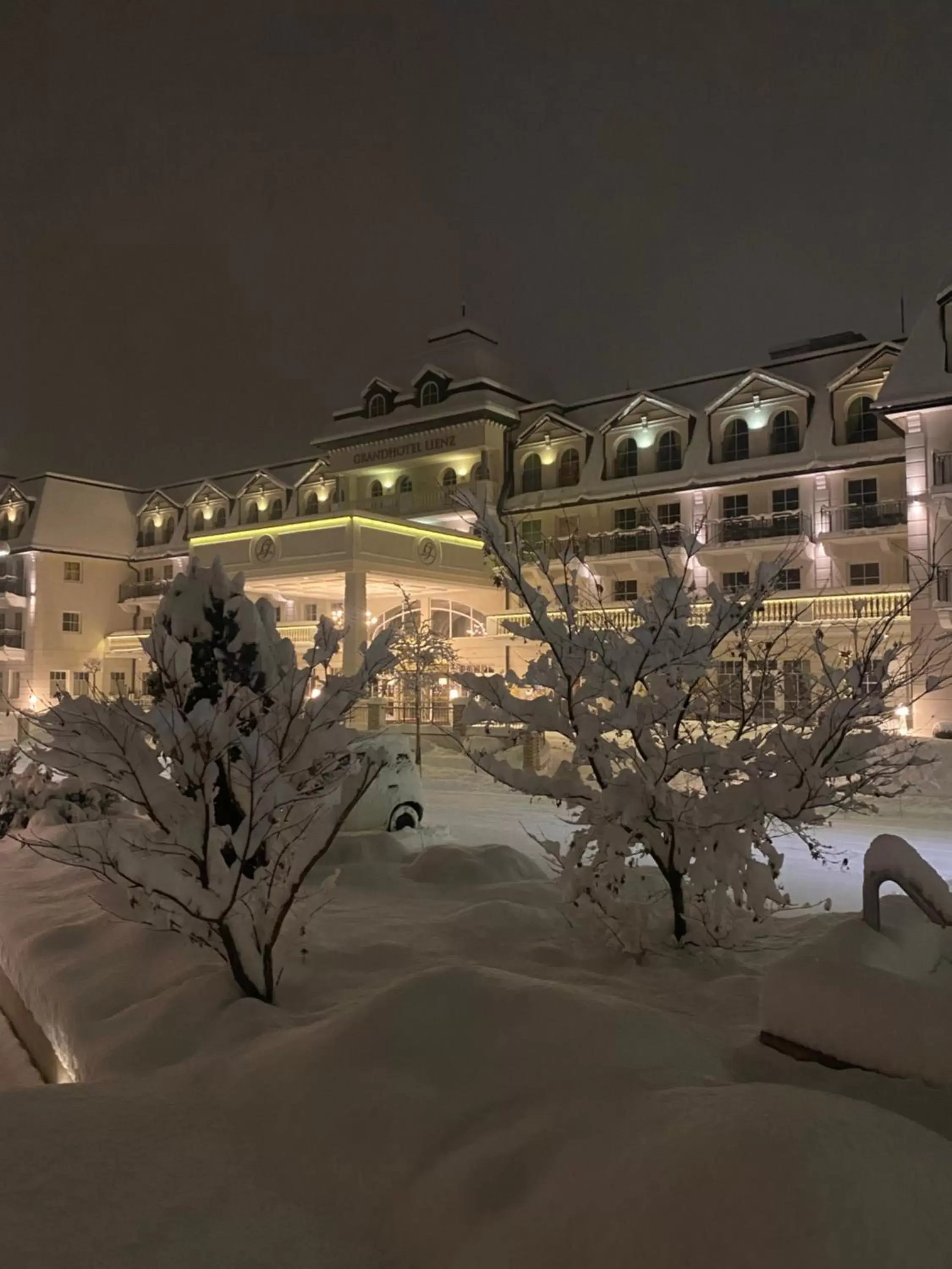 Property building, Winter in Grandhotel Lienz Business-Wellness & Gourmet