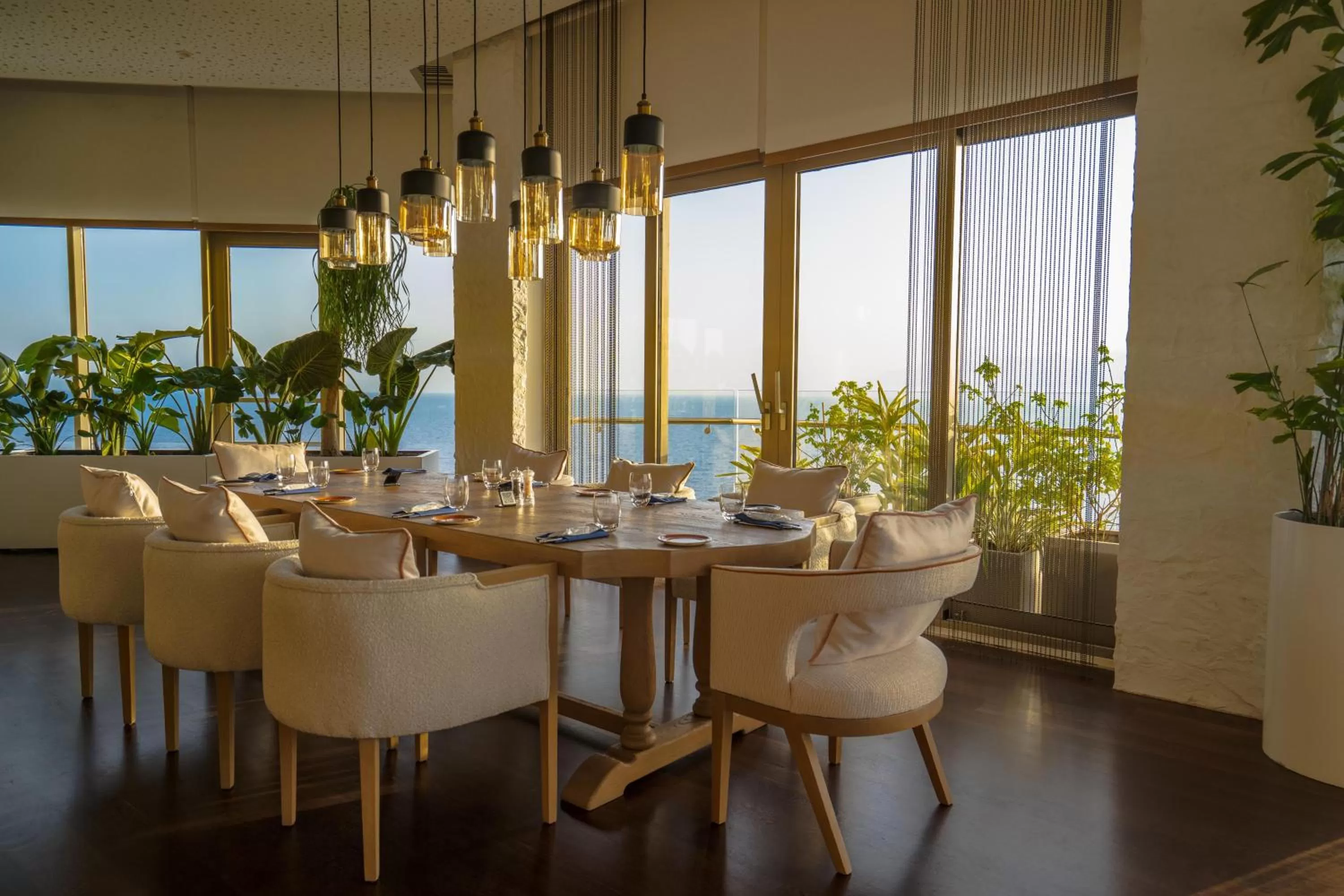 Restaurant/places to eat in Akra Antalya