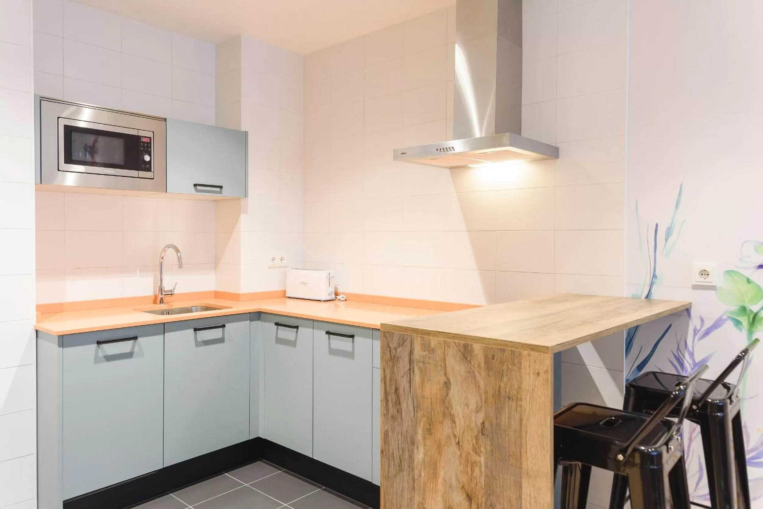 Kitchen or kitchenette, Kitchen/Kitchenette in APARTHOTEL SALBURUA