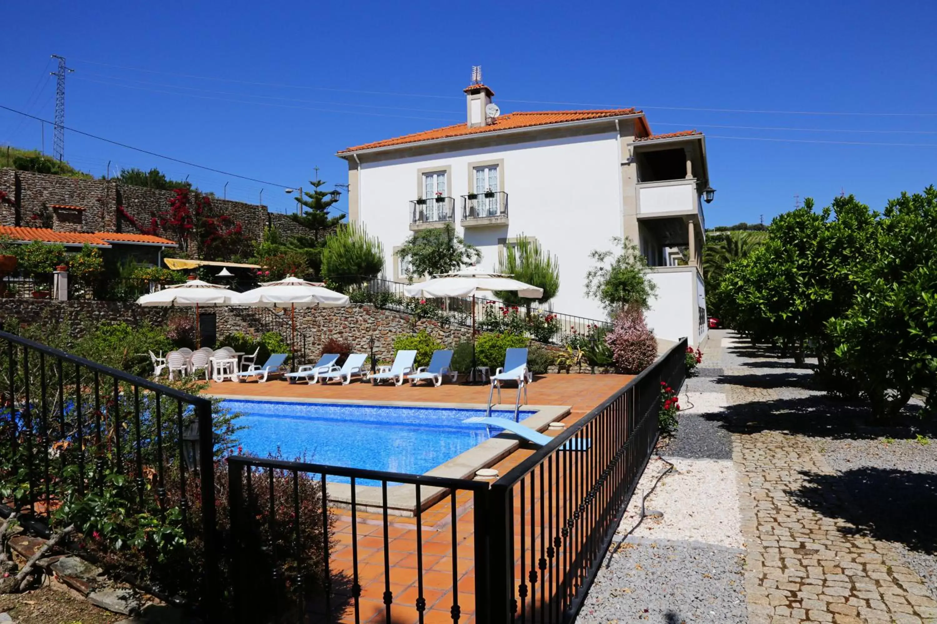 Day, Pool View in Casa de São Domingos