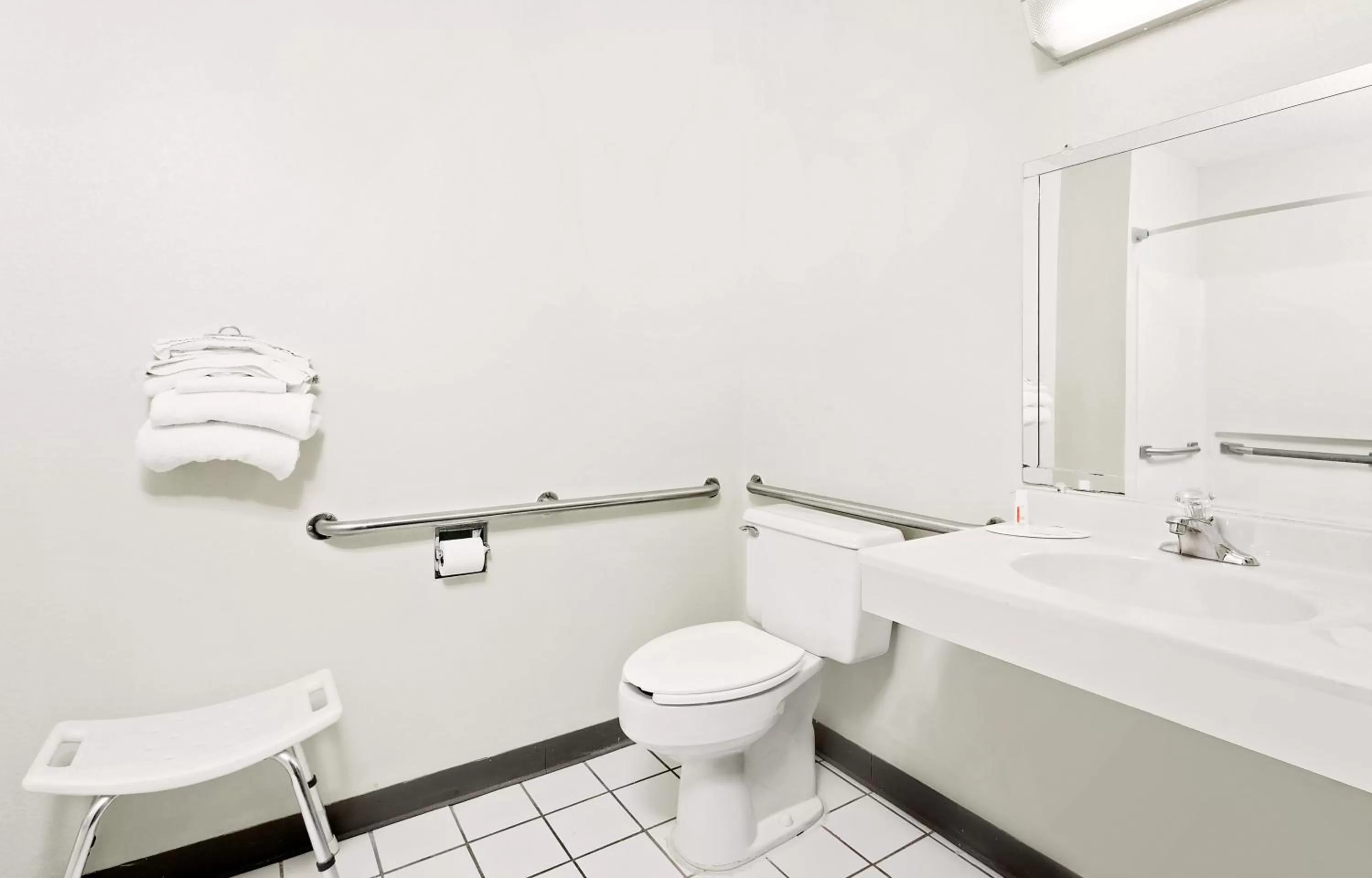 Bathroom in Super 8 by Wyndham Carlisle-South