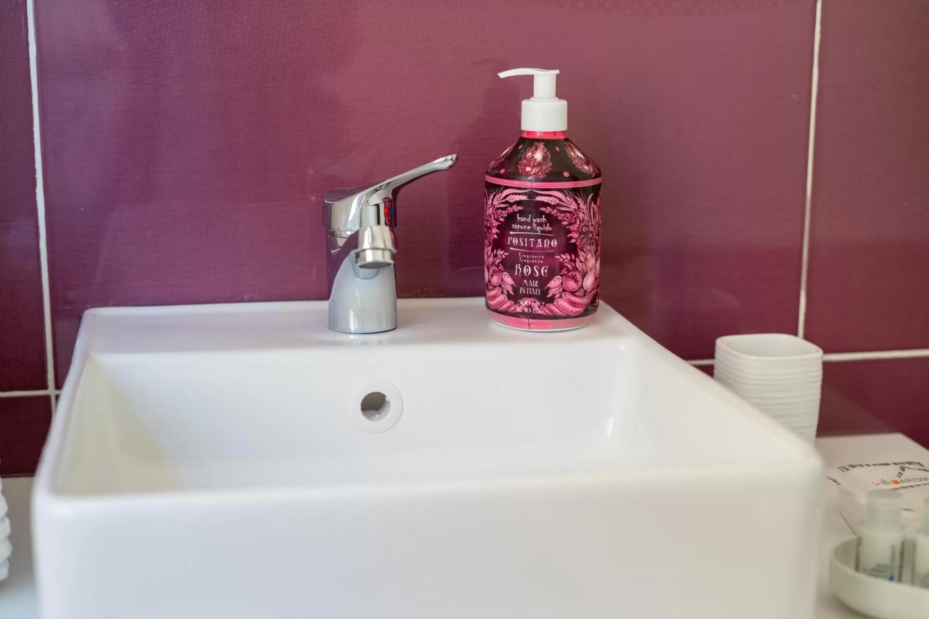 Bathroom in Alma Sorrento Suite