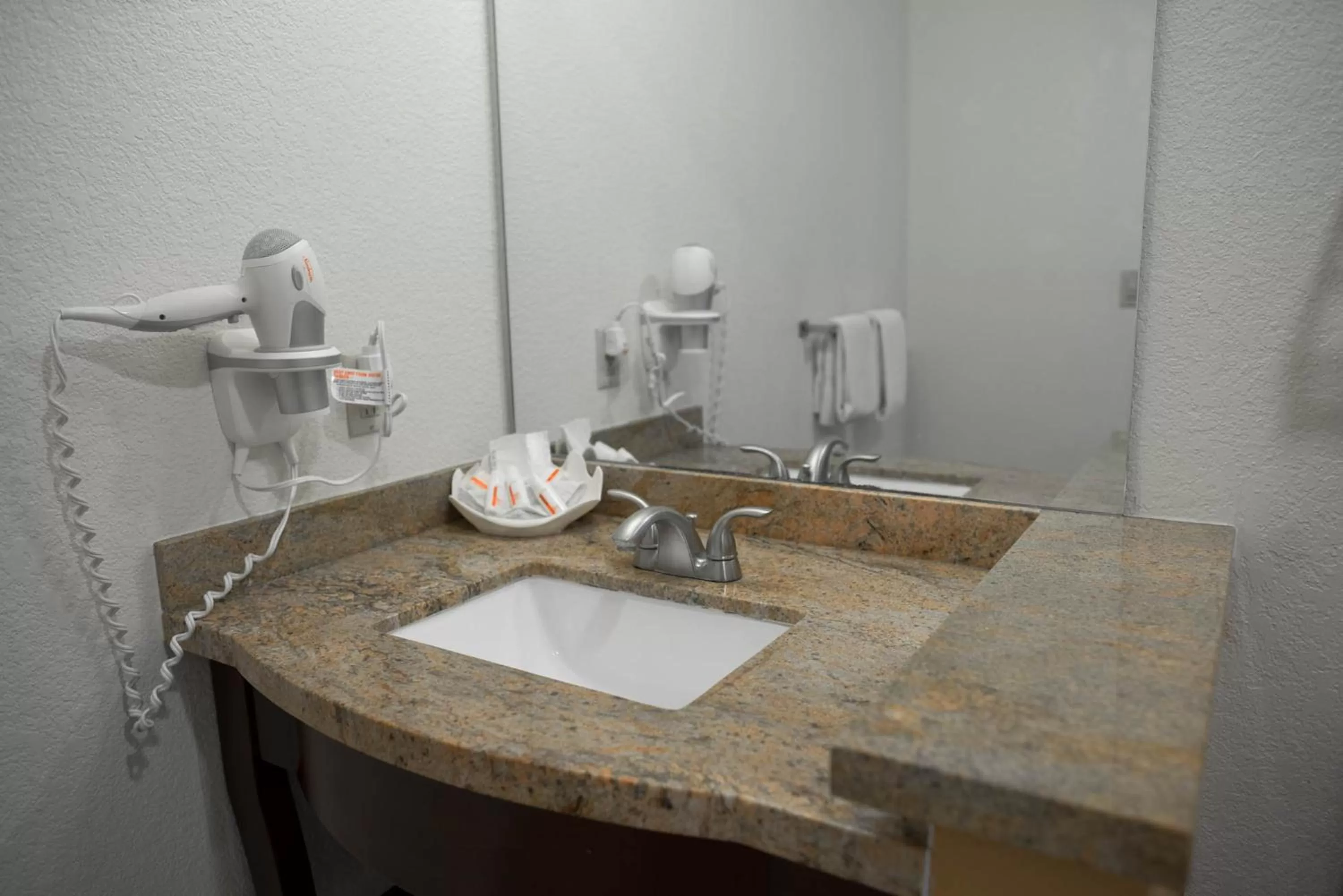 Bathroom in Hotel Solares